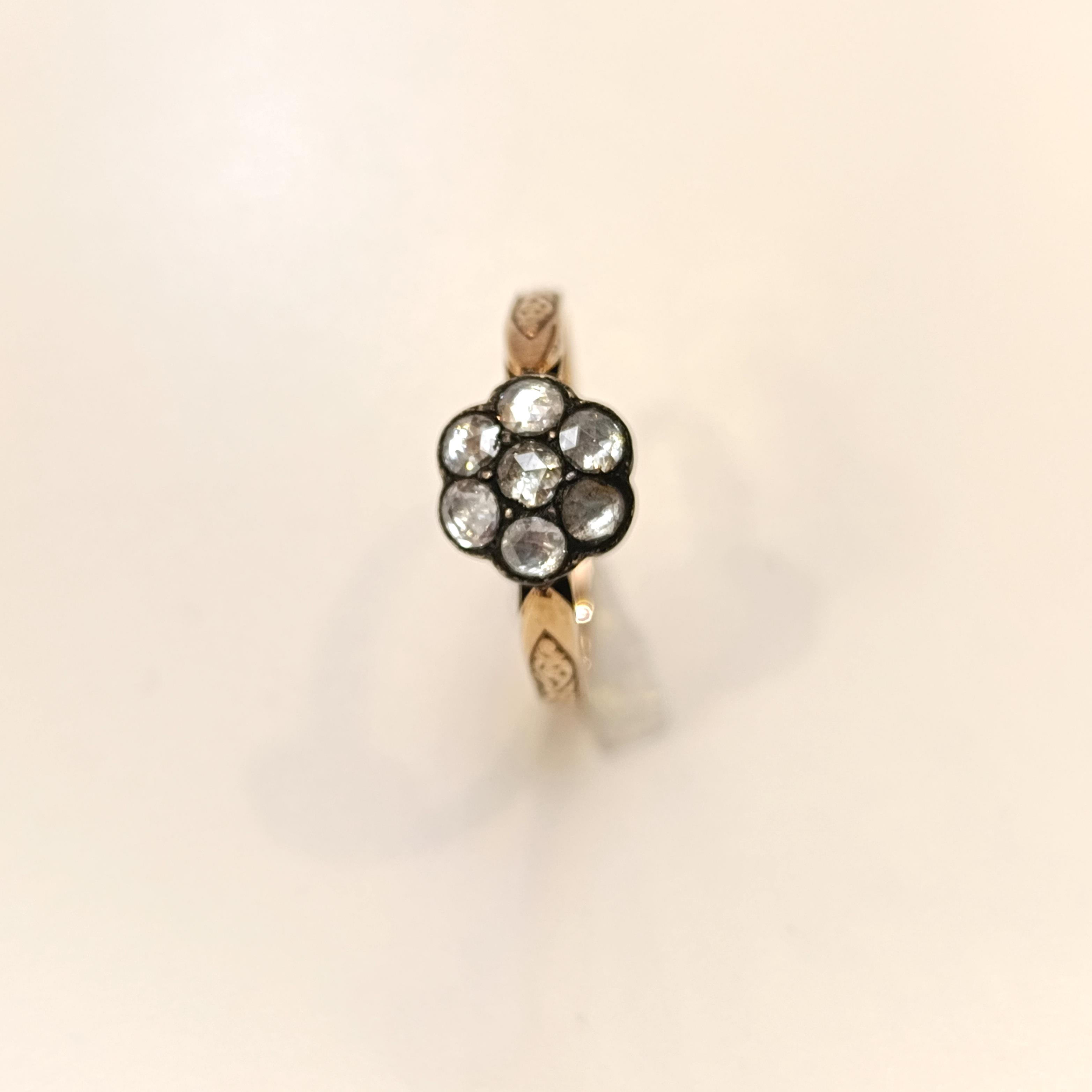 Elmas Gül Yüzük 8 Ayar Altın HD VİDEOLU