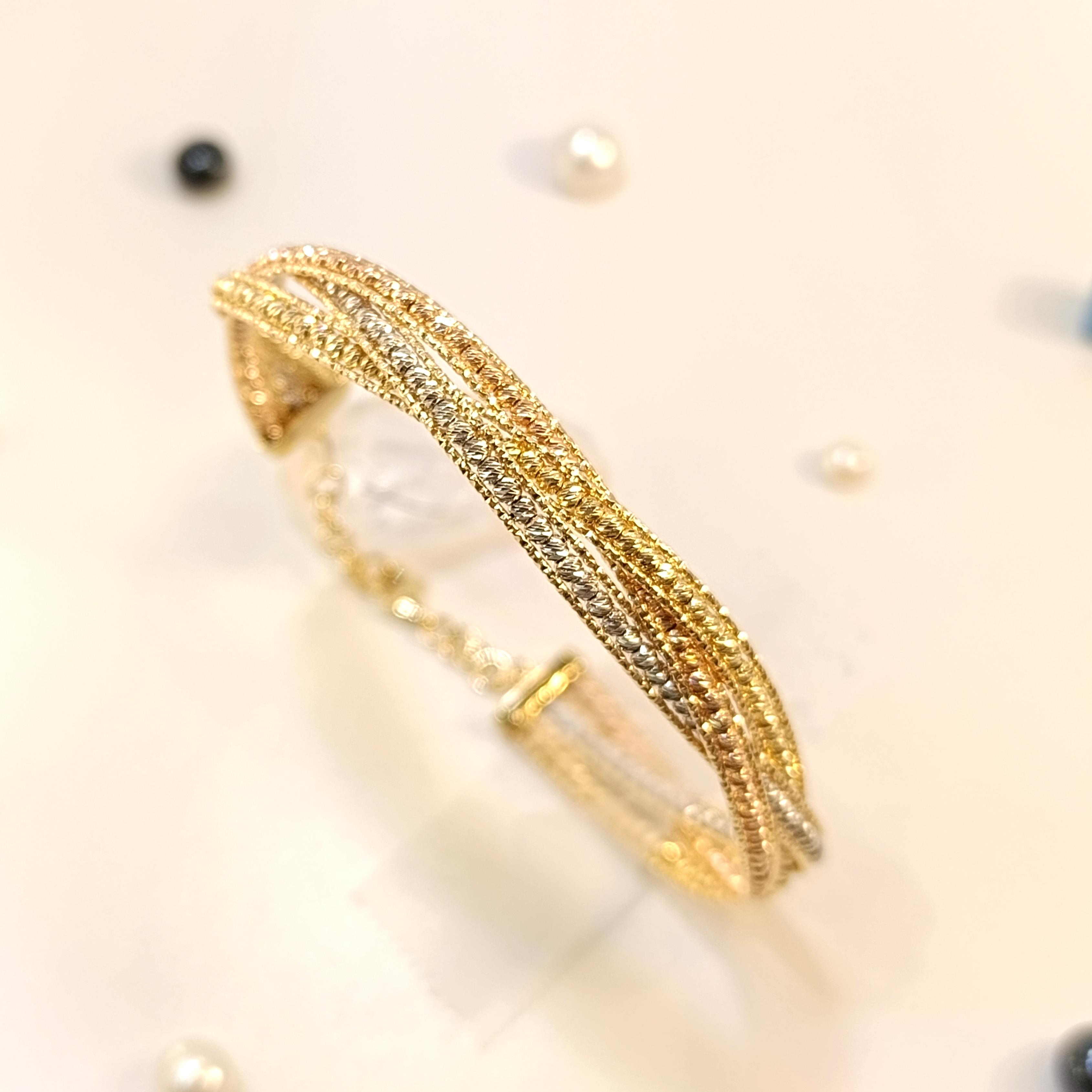 Dorika Toplu Kelepçe Bilezik 14 Ayar Altın HD VİDEOLU