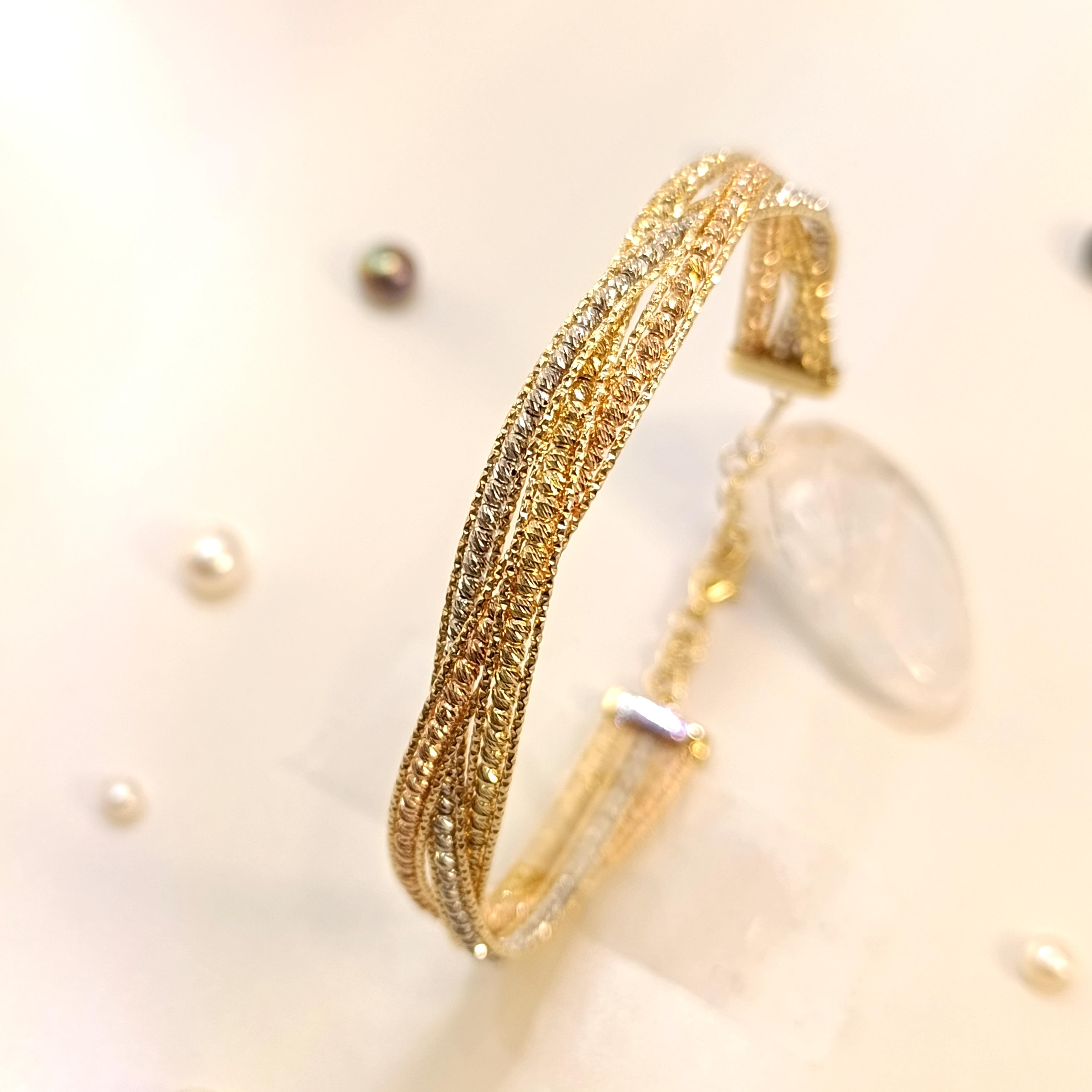 Dorika Toplu Kelepçe Bilezik 14 Ayar Altın HD VİDEOLU