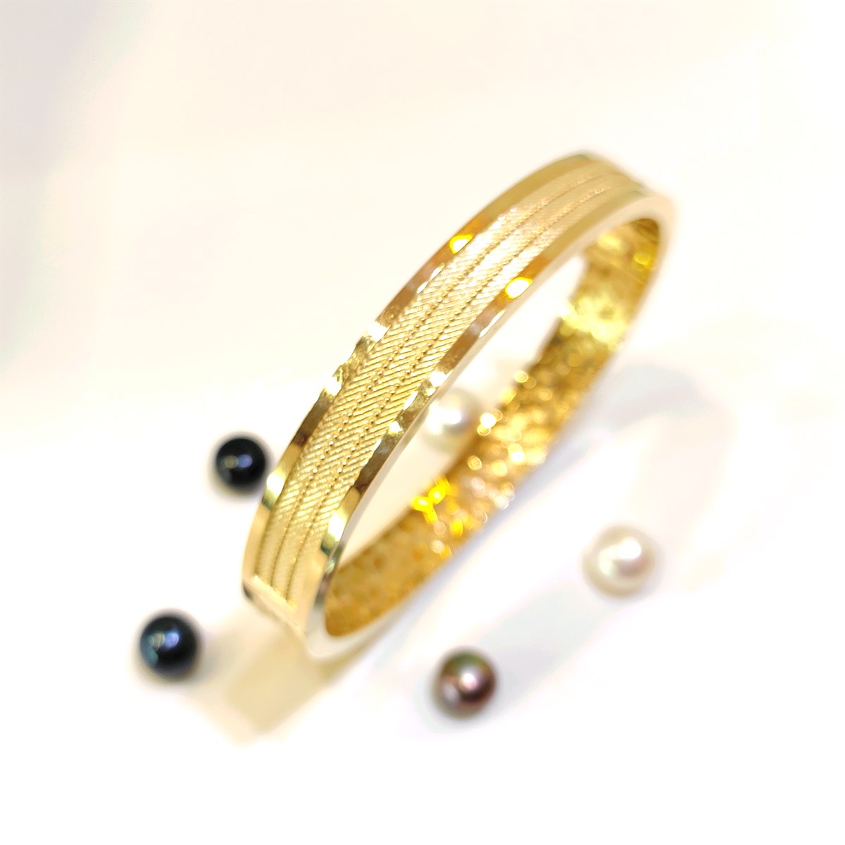 Fizyon Trabzon Kelepçe Bilezik 14 Ayar Altın HD VİDEOLU