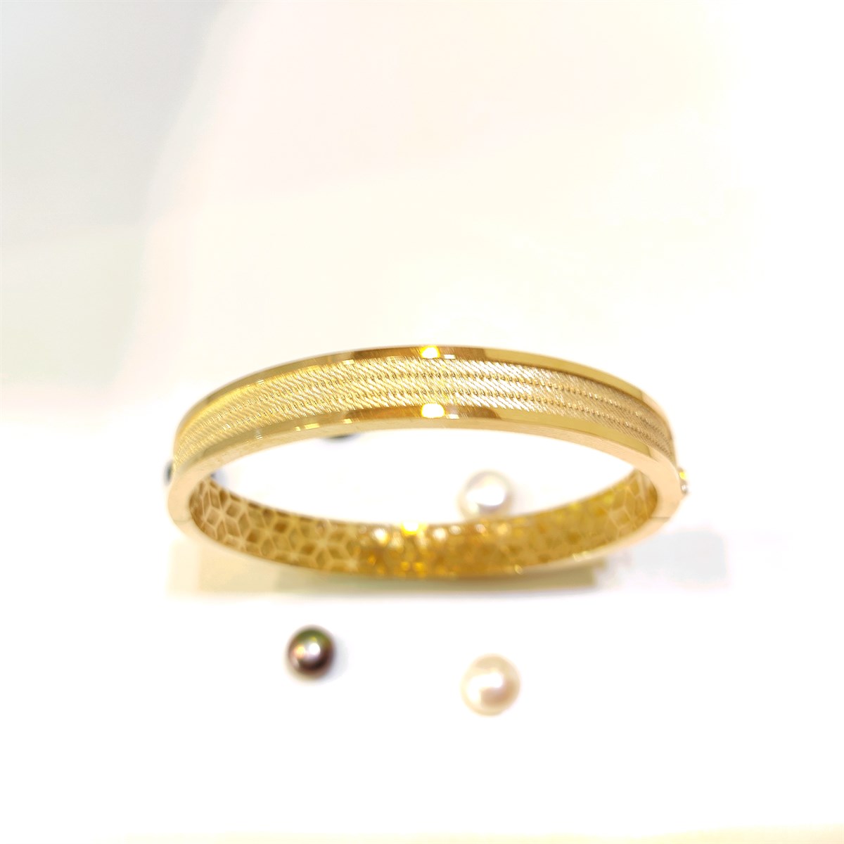 Fizyon Trabzon Kelepçe Bilezik 14 Ayar Altın HD VİDEOLU