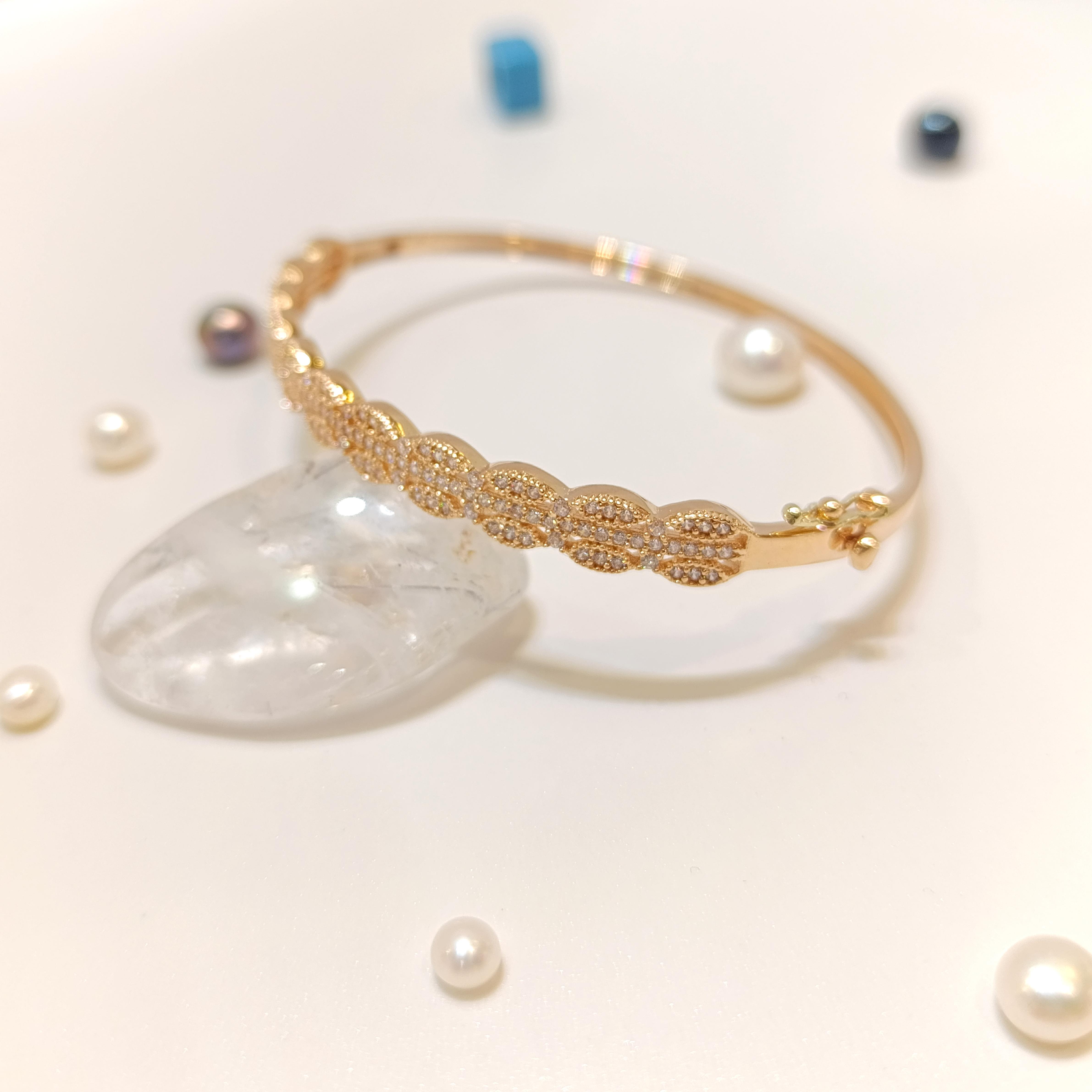 Kelepçe Bilezik 14 Ayar Altın HD VİDEOLU