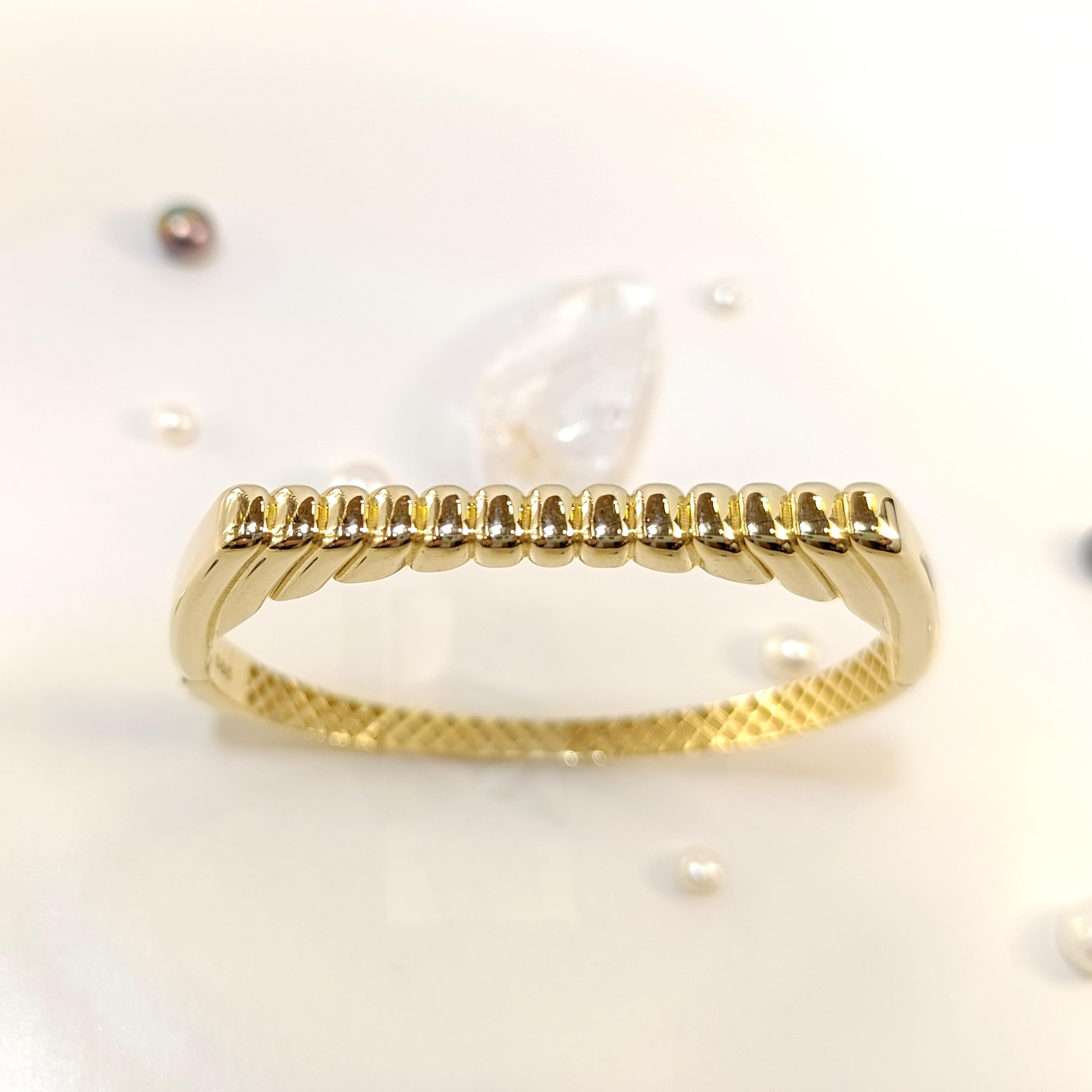 Kelepçe Bilezik 14 Ayar Altın HD VİDEOLU