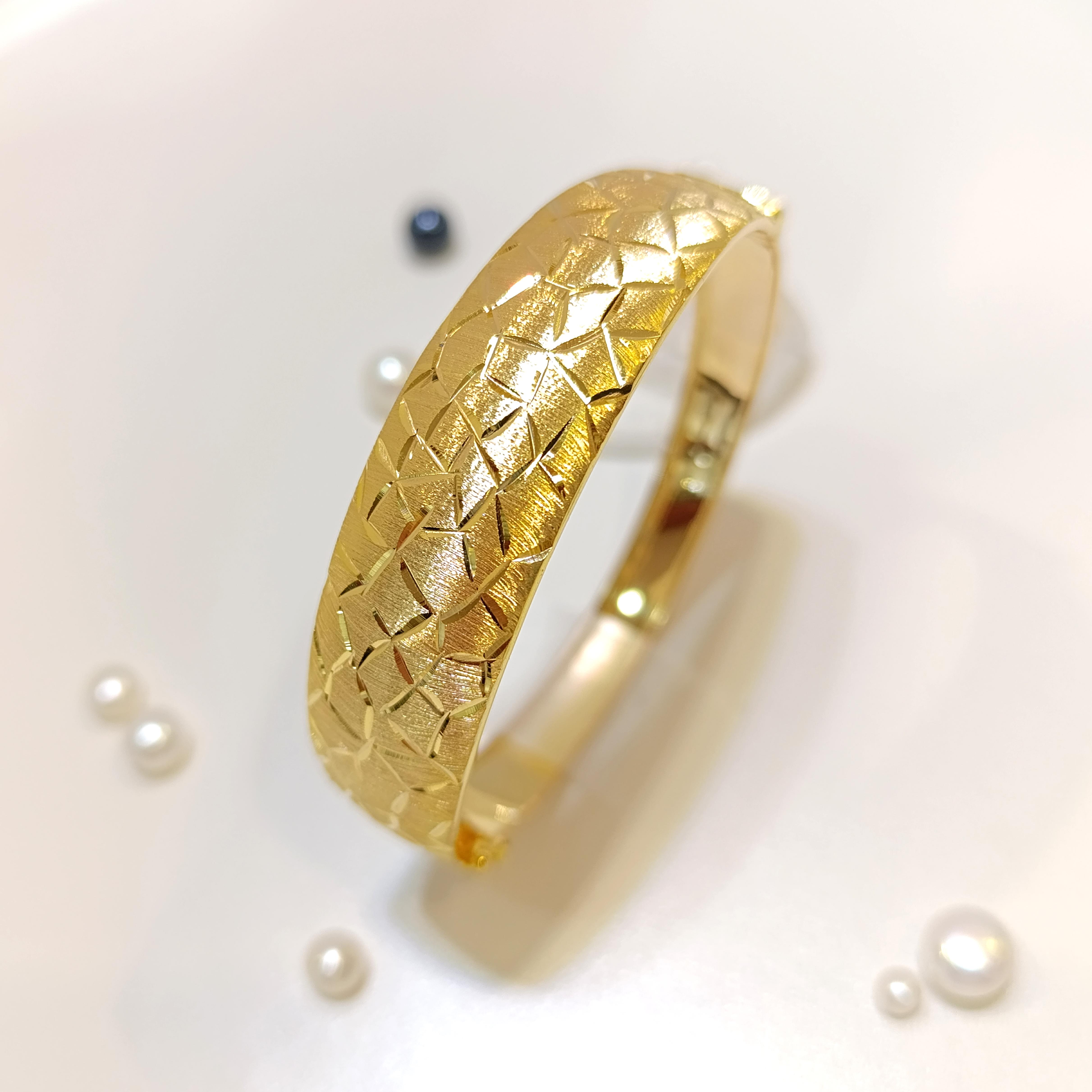 Kelepçe Bilezik 14 Ayar Altın HD VİDEOLU