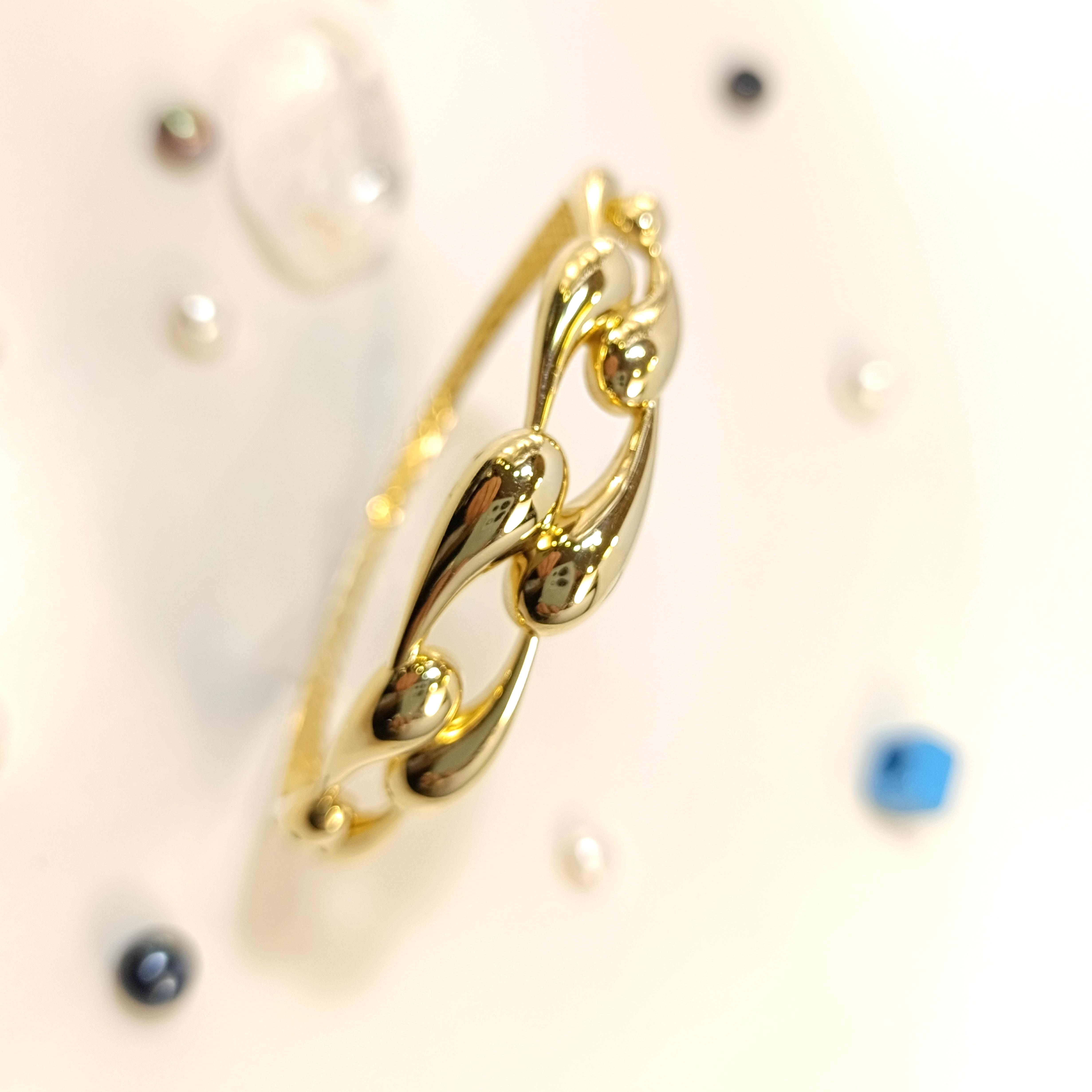 PR Damlası Kelepçe Bilezik 14 Ayar Altın HD VİDEOLU