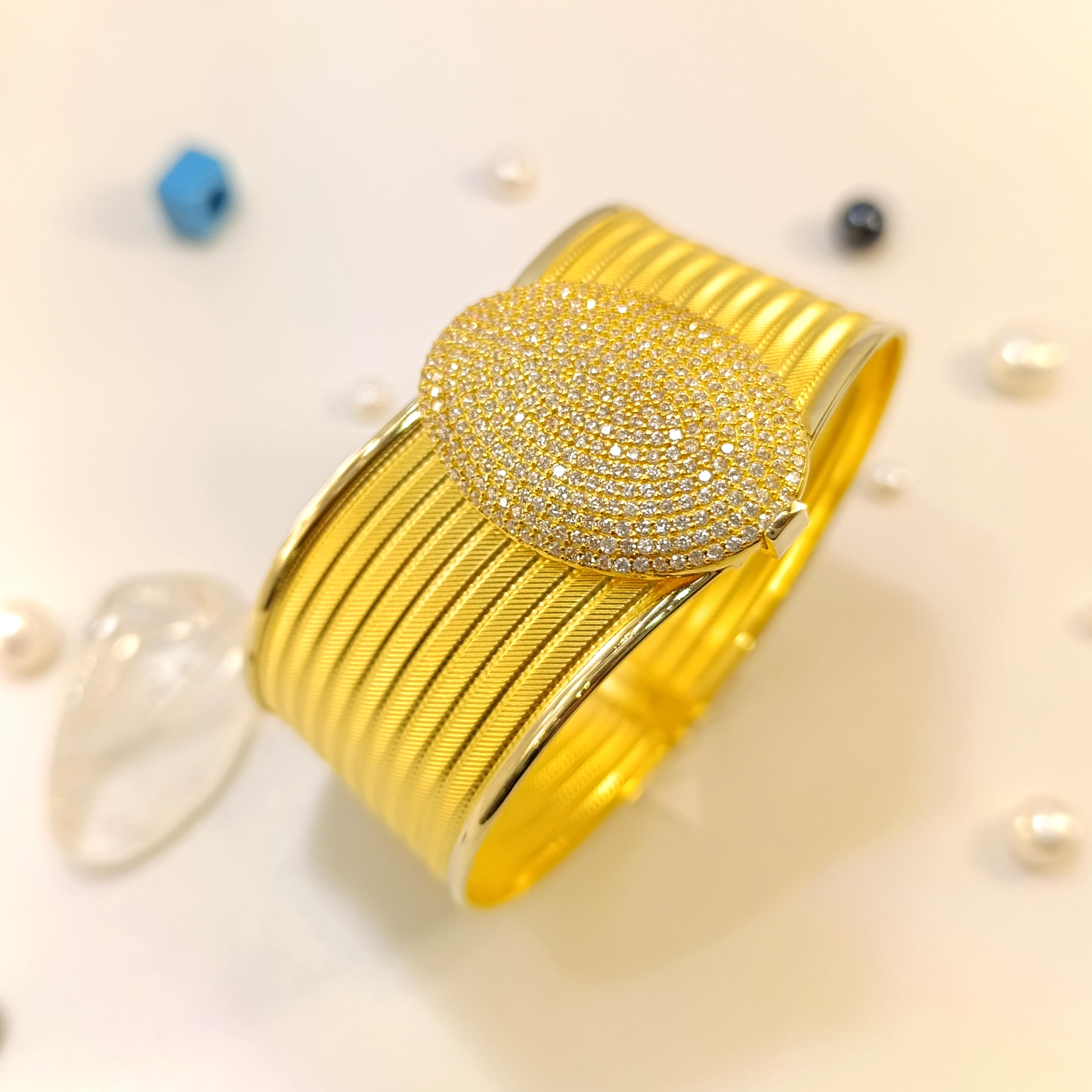 Trabzon Hasır Desenli Kelepçe Bilezik 14 Ayar Altın HD VİDEOLU