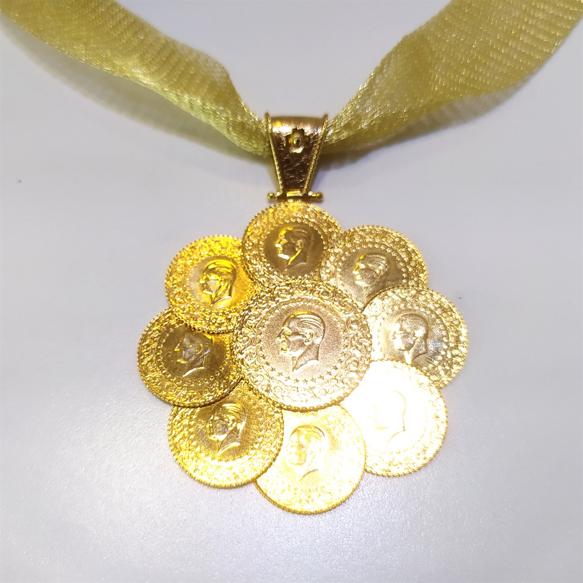 Çeyrekli Papatya Kolye 14 Ayar Altın 