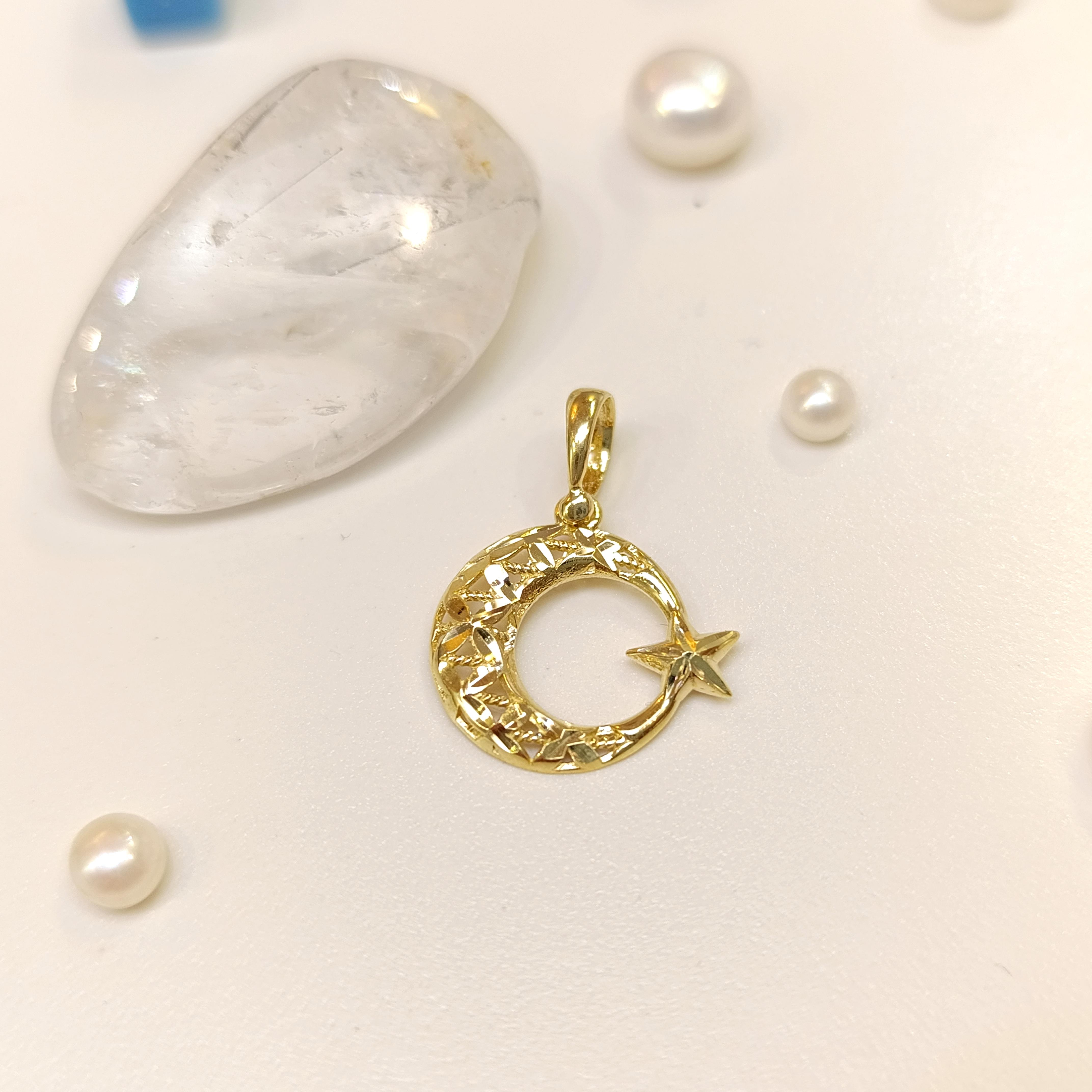 17mm Kalemli Ayyıldız Kolye 14 Ayar Altın 4K VİDEOLU