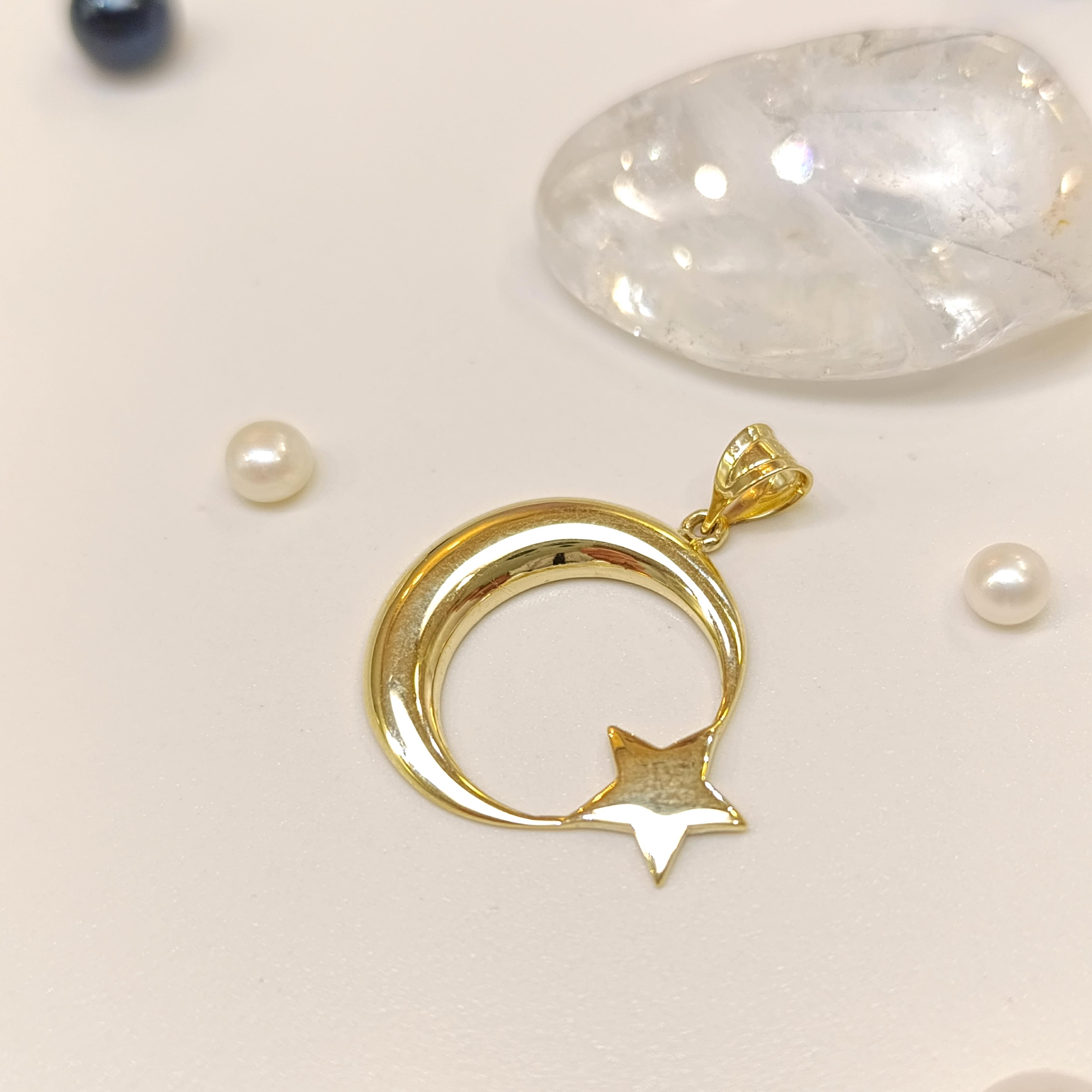 23.3mm Ayyıldız Kolye 14 Ayar Altın 4K VİDEOLU