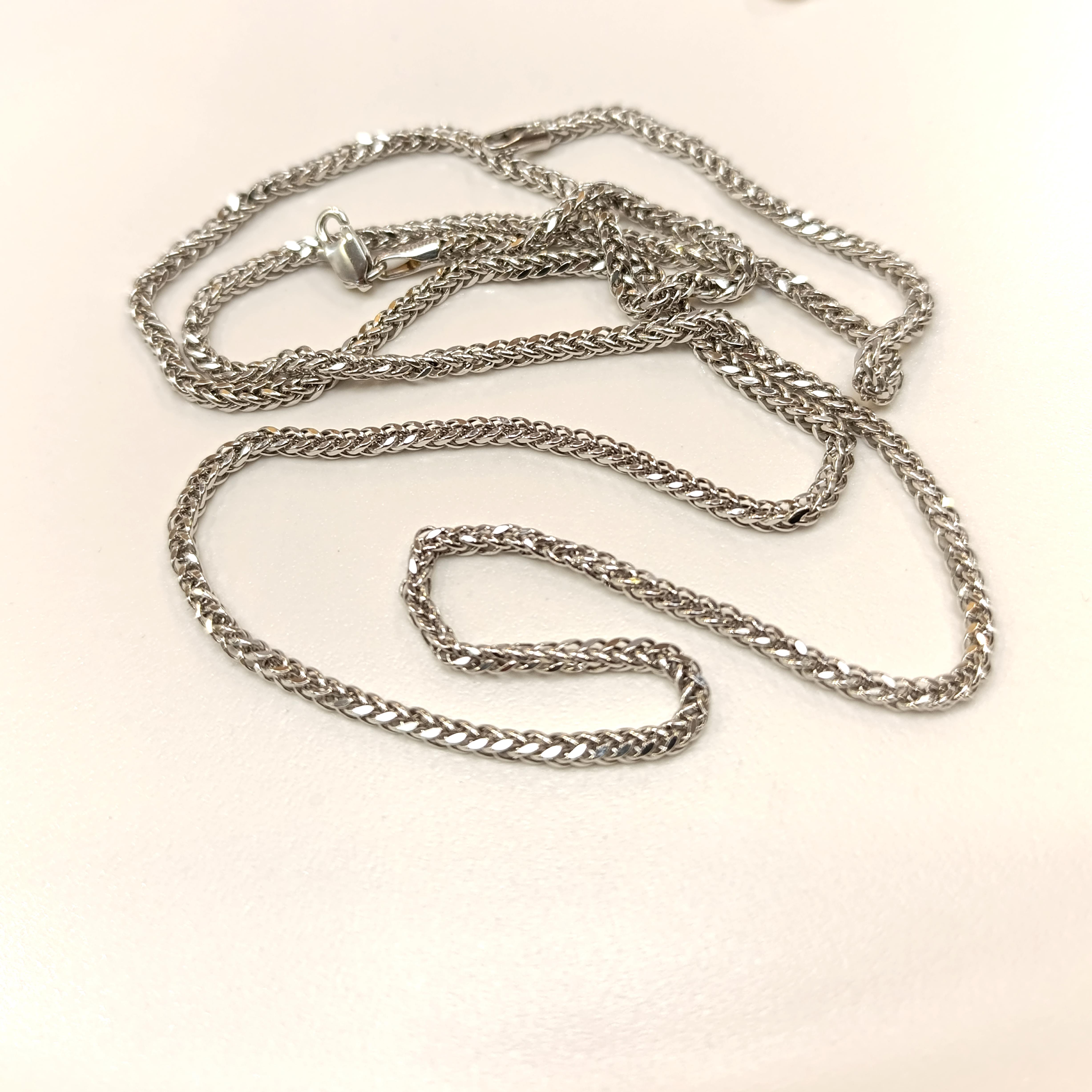 Beyaz 65cm Başak Örgü Zincir Kolye 14 Ayar Altın HD VİDEOLU