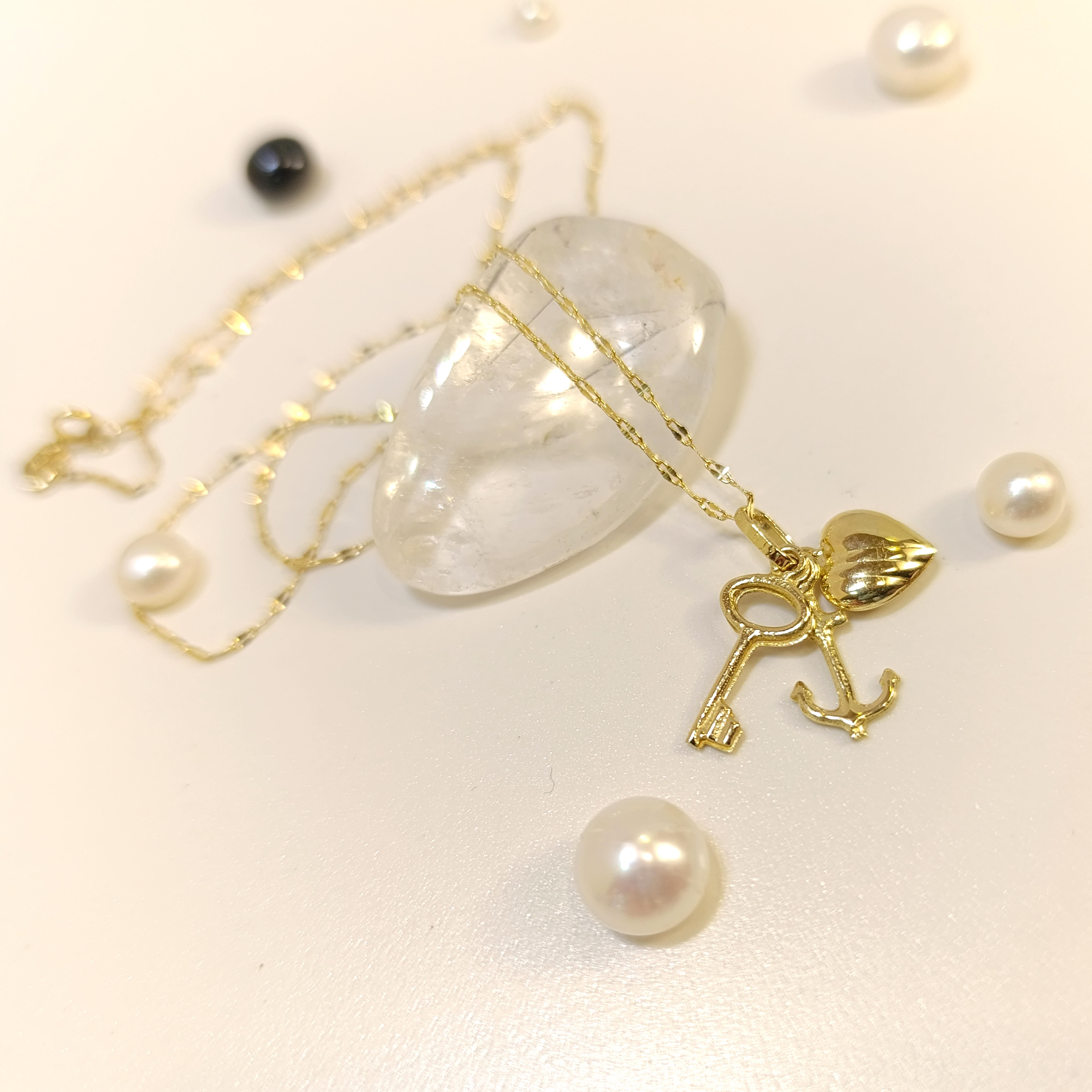 Charm Kalp Anahtar Çapa Kalp Kolye 14 Ayar  Altın HD VİDEOLU