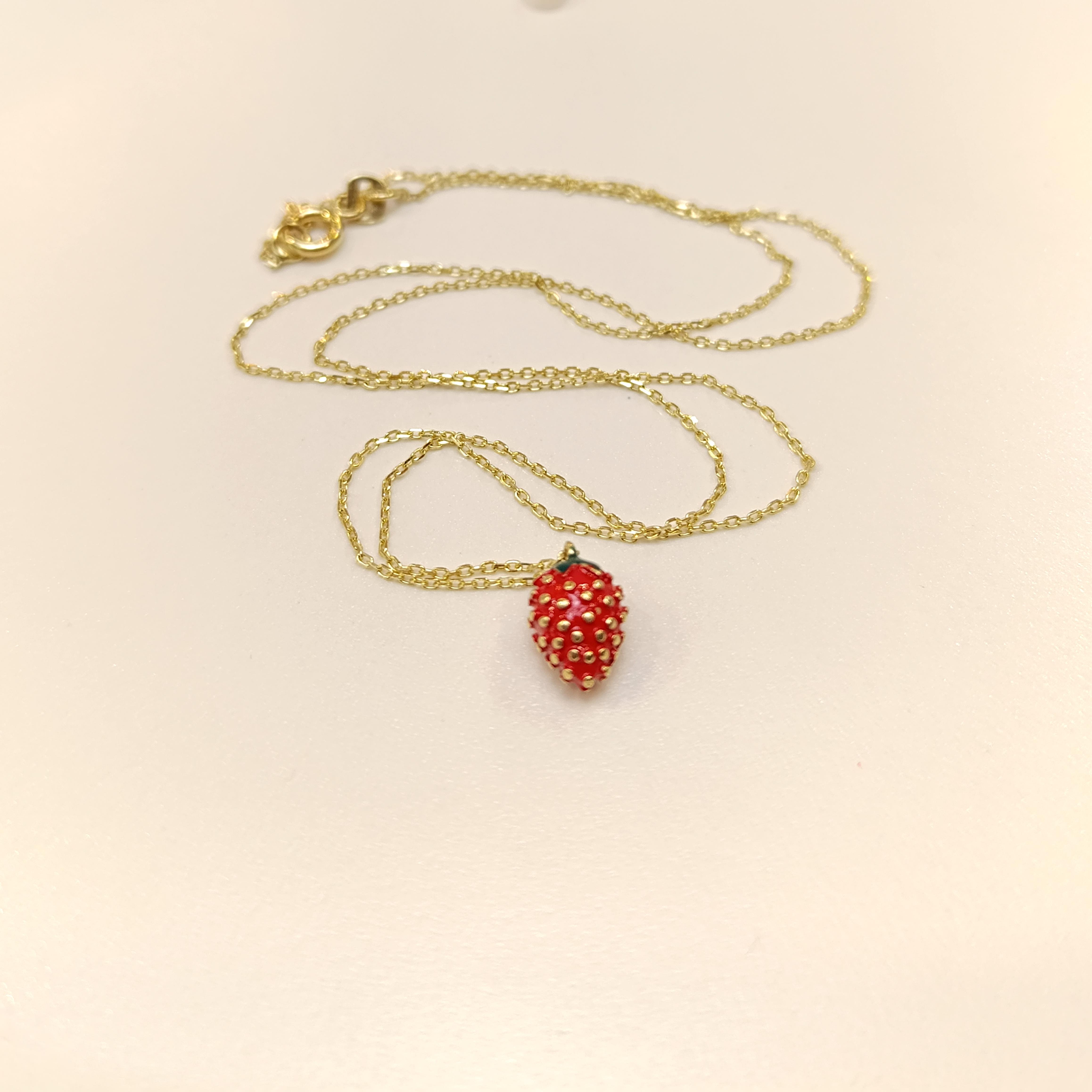 Çilek Kolye 14 Ayar Altın  HD VİDEOLU