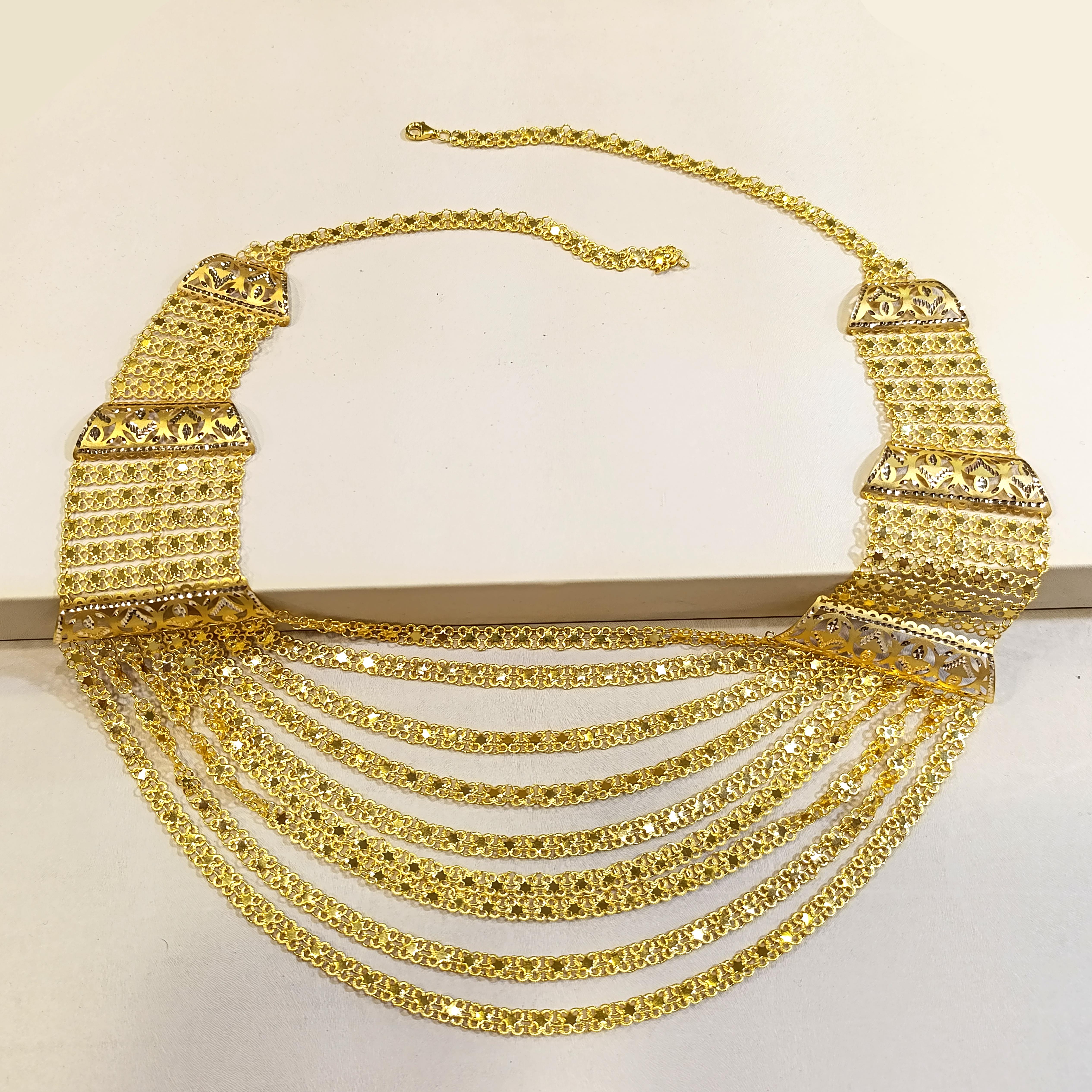 Dokuz Sıralı Akıtma Gerdanlık Kolye 14 Ayar Altın HD VİDEOLU