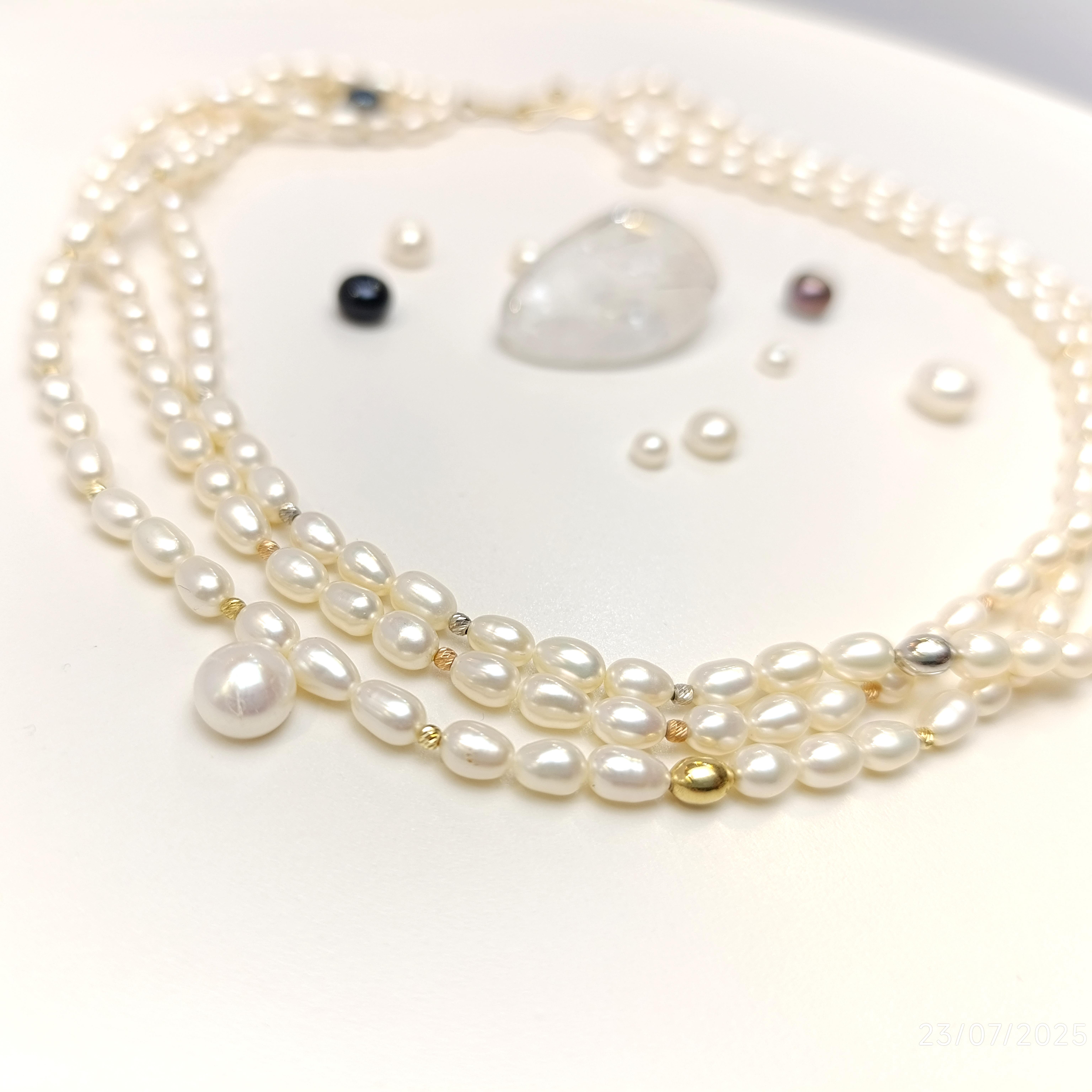 Dorika Toplu Üç Sıralı Oval Gerçek İncili Gerdanlık Kolye 14 Ayar Altın HD VİDEOLU