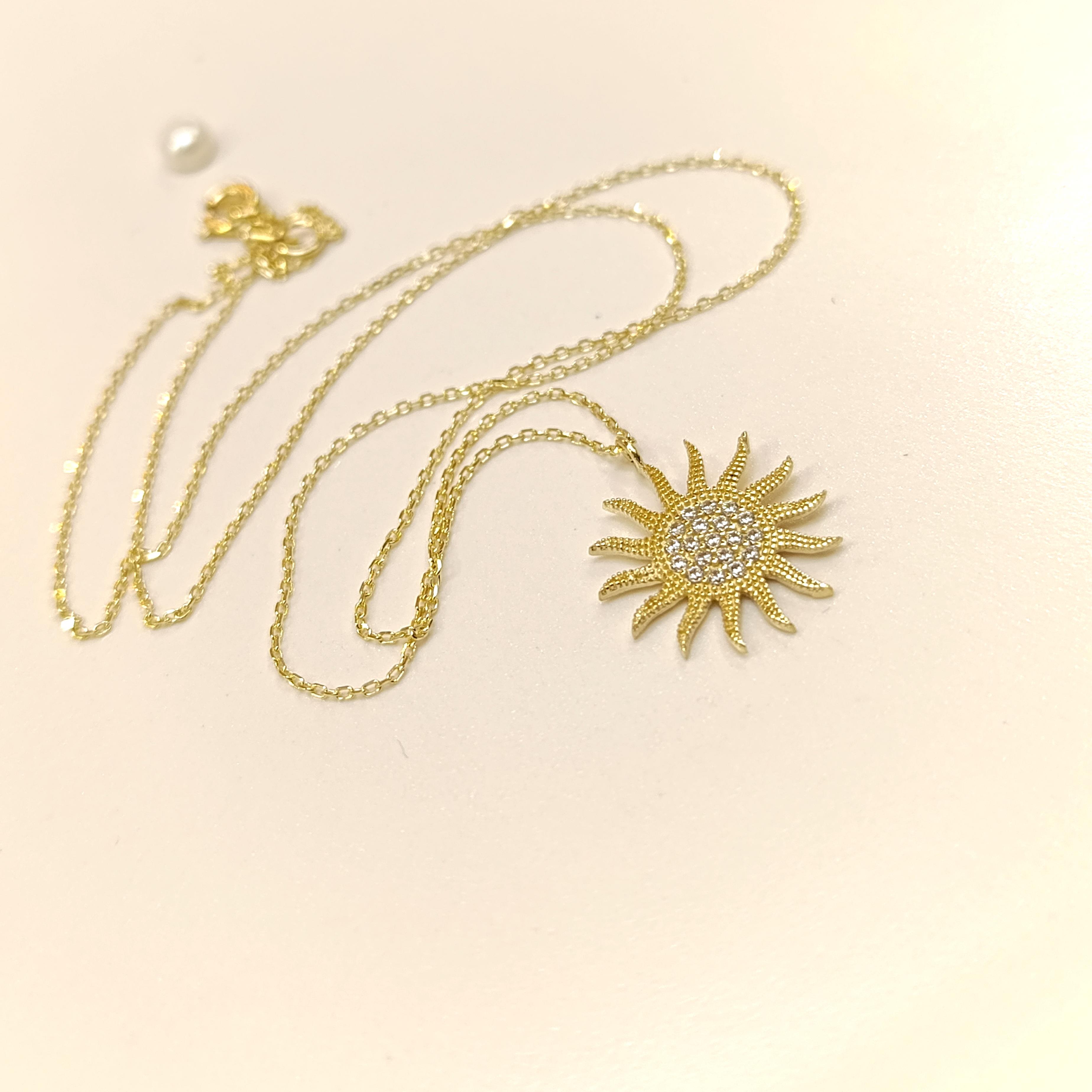 Güneş Kolye 14 Ayar Altın  HD VİDEOLU