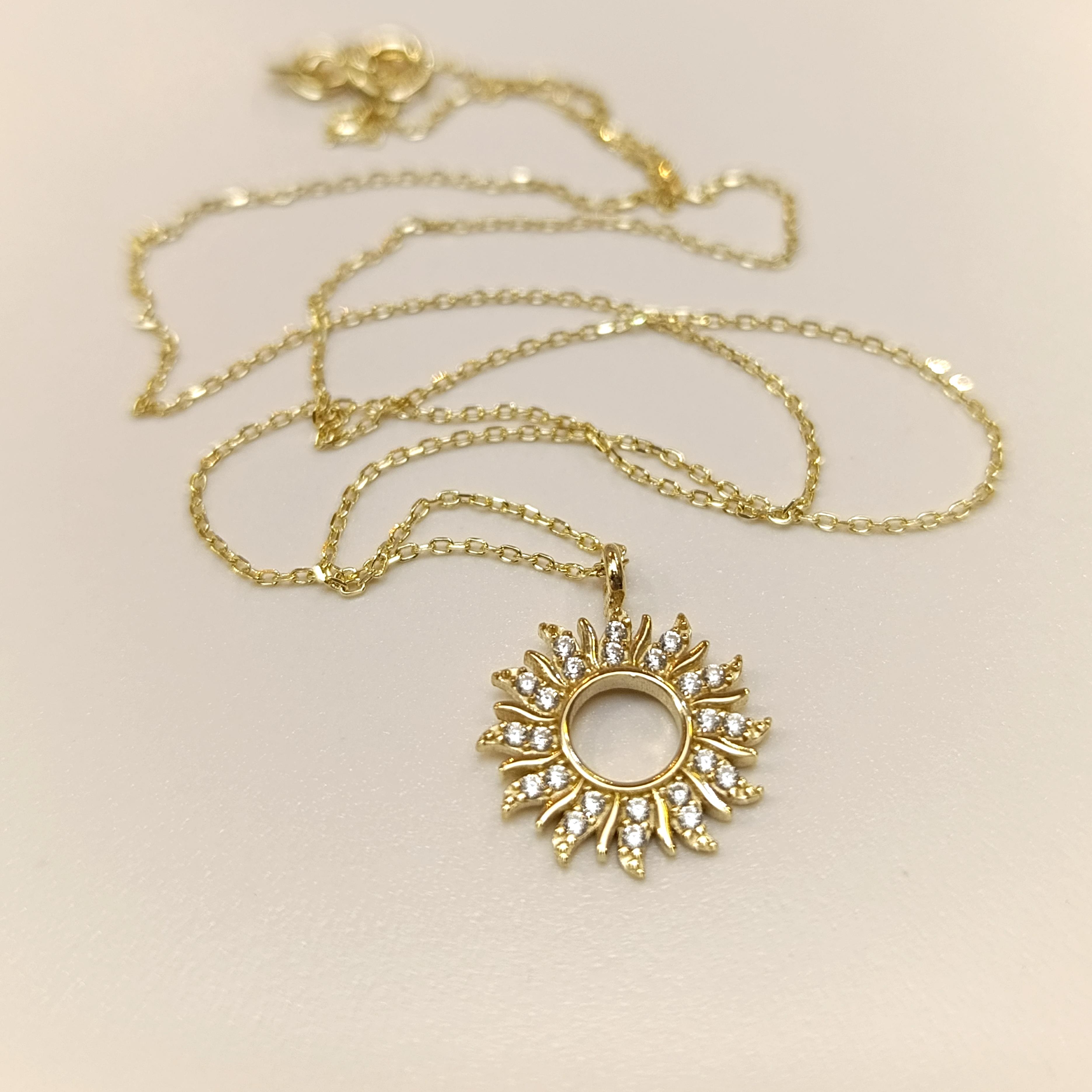 Güneş Kolye 14 Ayar Altın  HD VİDEOLU