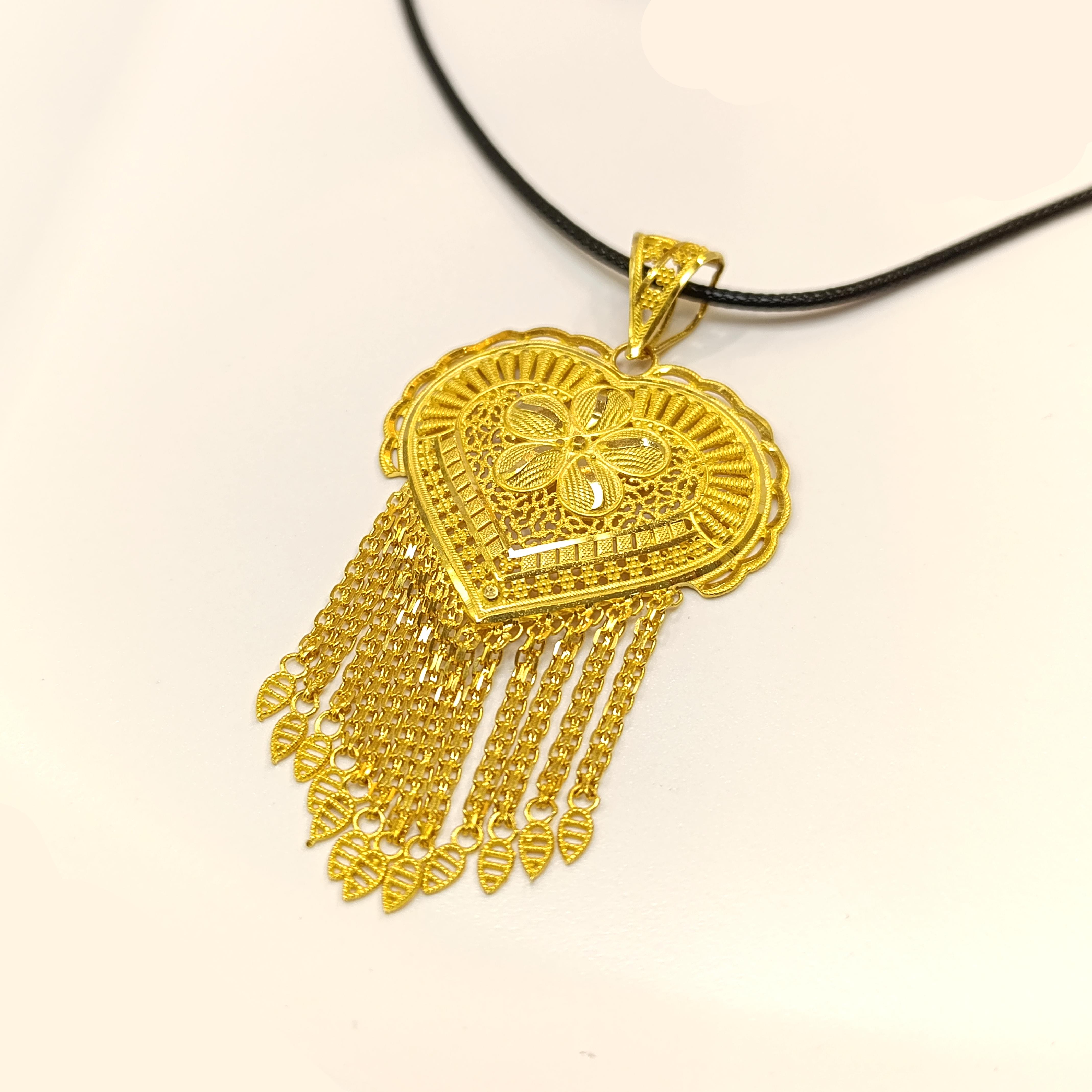 Hint İşi Kolye 14 Ayar Altın HD VİDEOLU