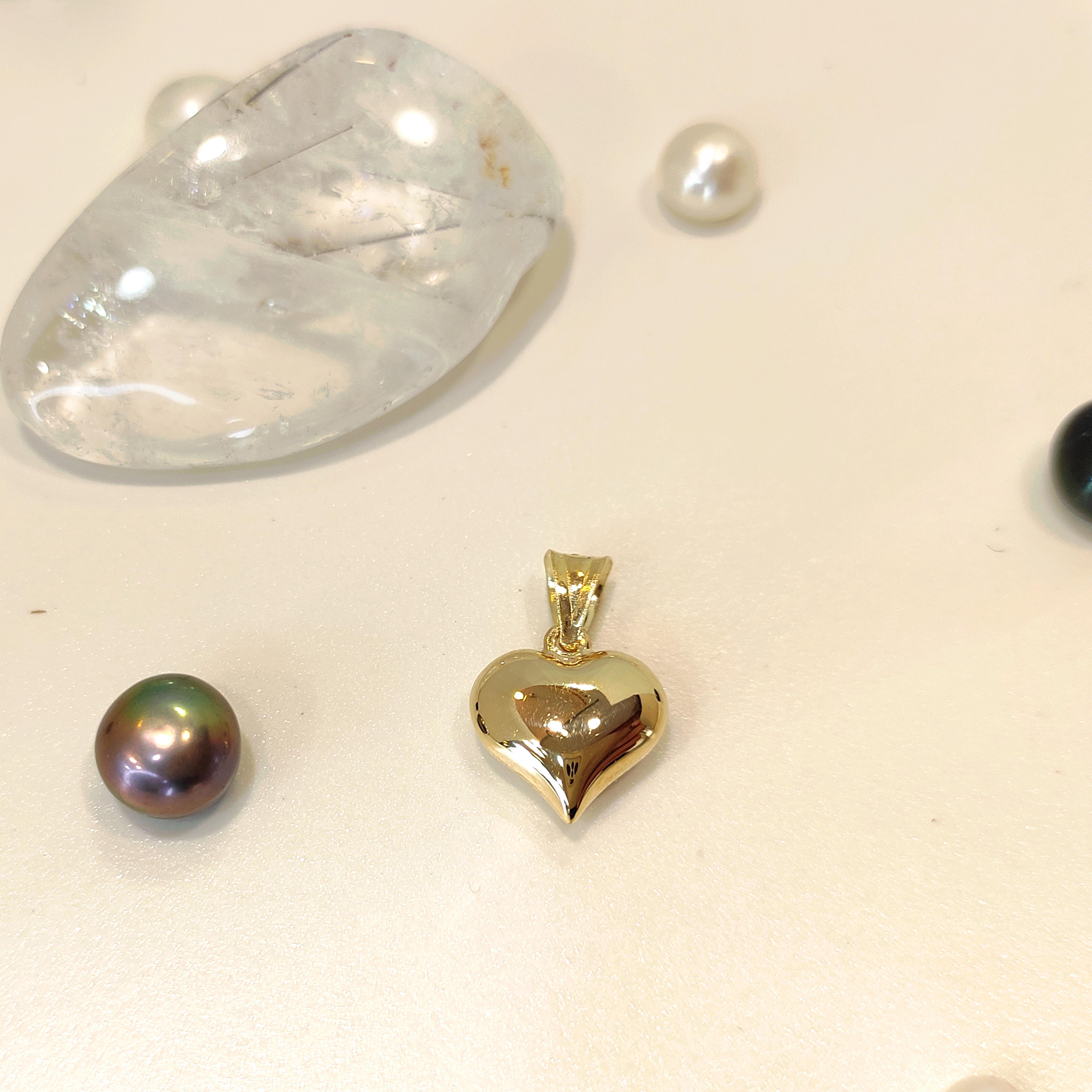 Kalpli Kolye Ucu 14 Ayar Altın  HD VİDEOLU