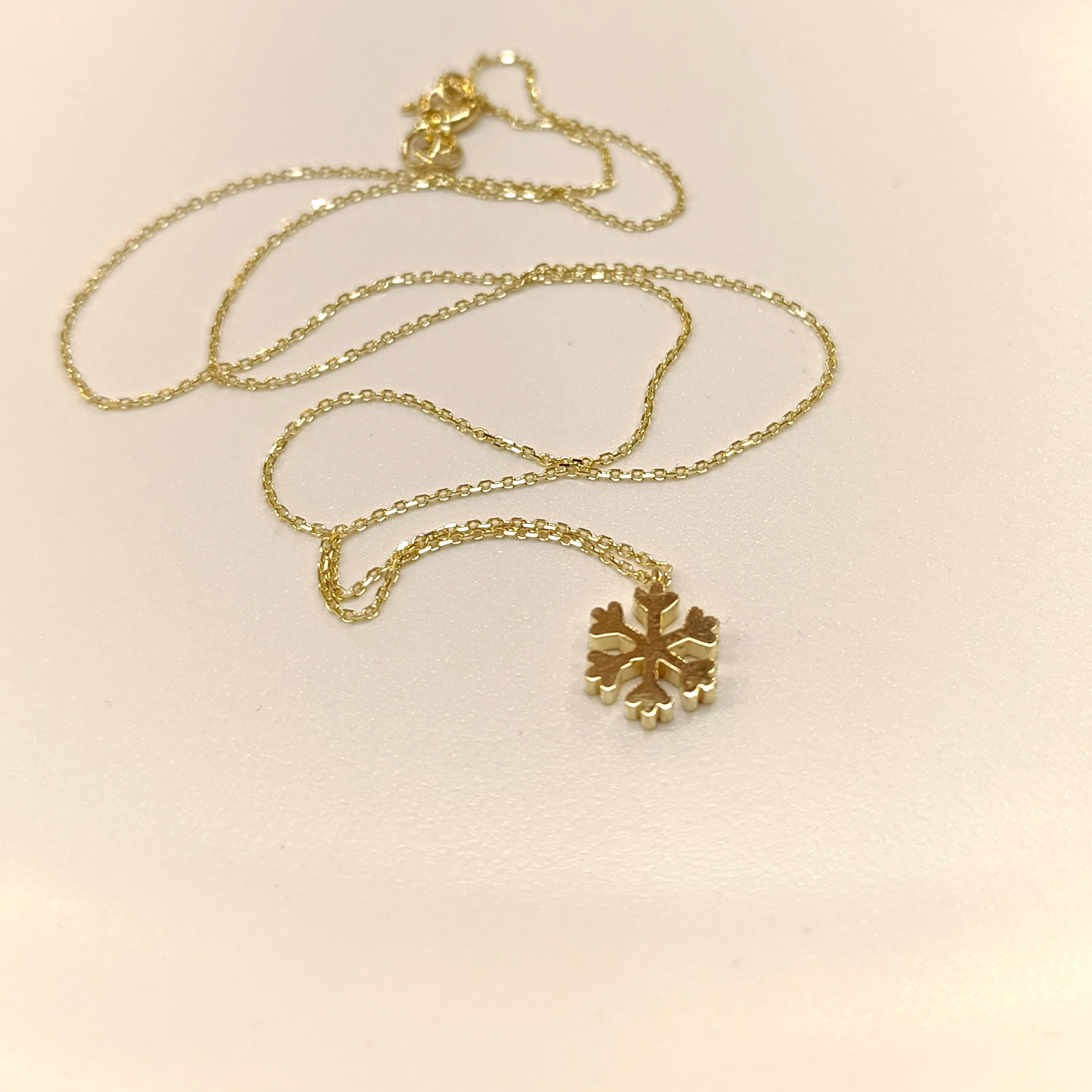 Kar Tanesi Kolye 14 Ayar Altın HD VİDEOLU