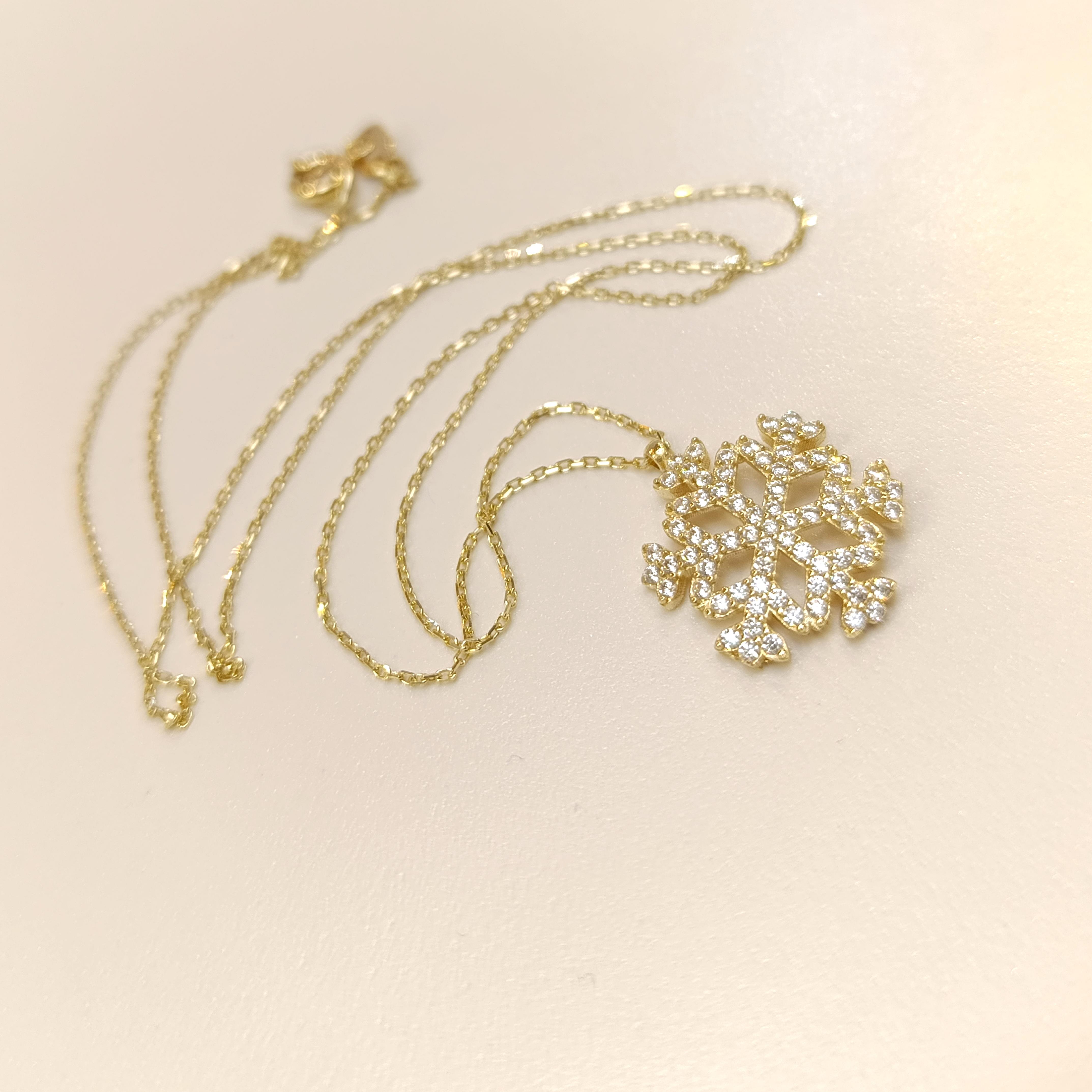 Kar Tanesi Kolye 14 Ayar Altın  HD VİDEOLU