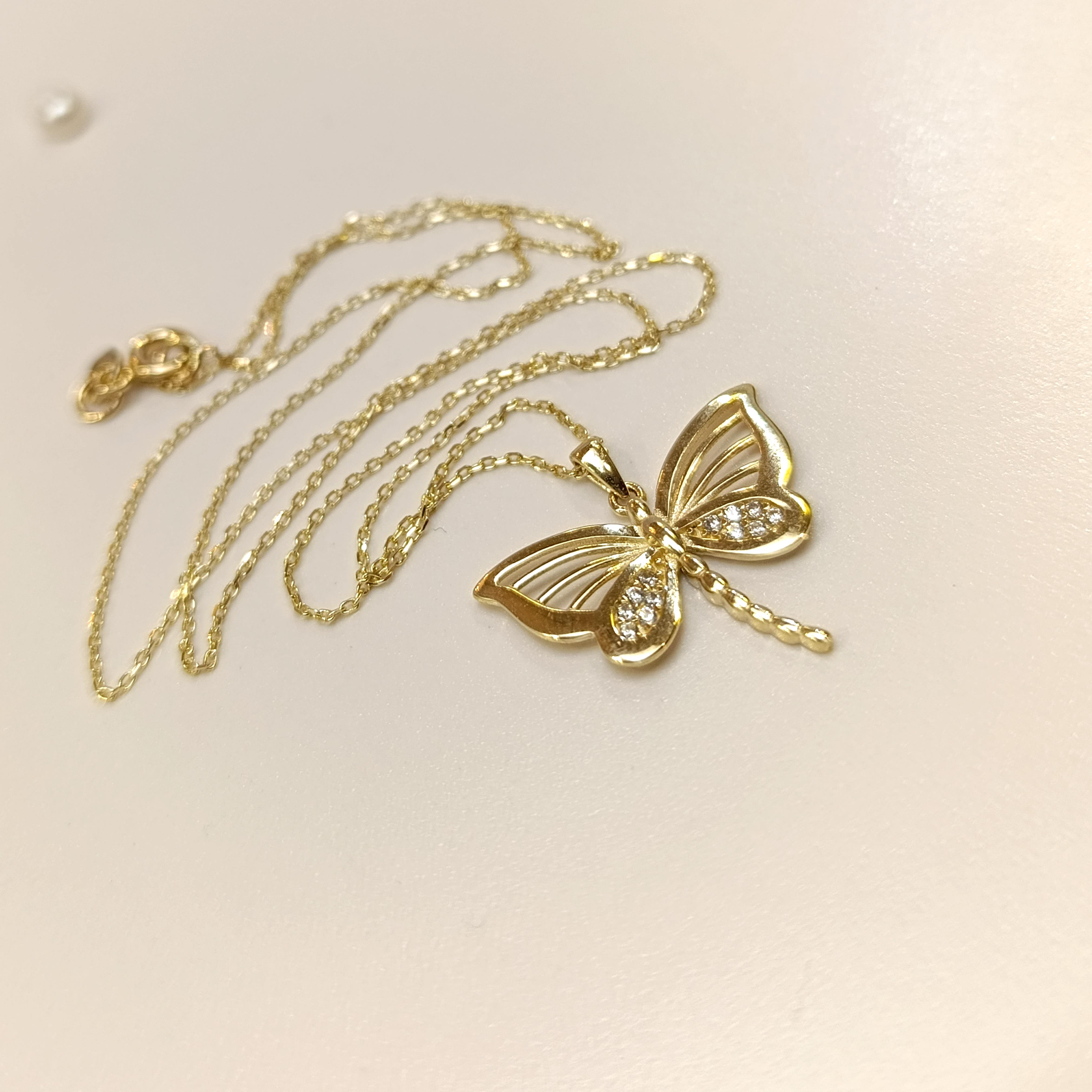 Kelebek Kolye 14 Ayar Altın  HD VİDEOLU