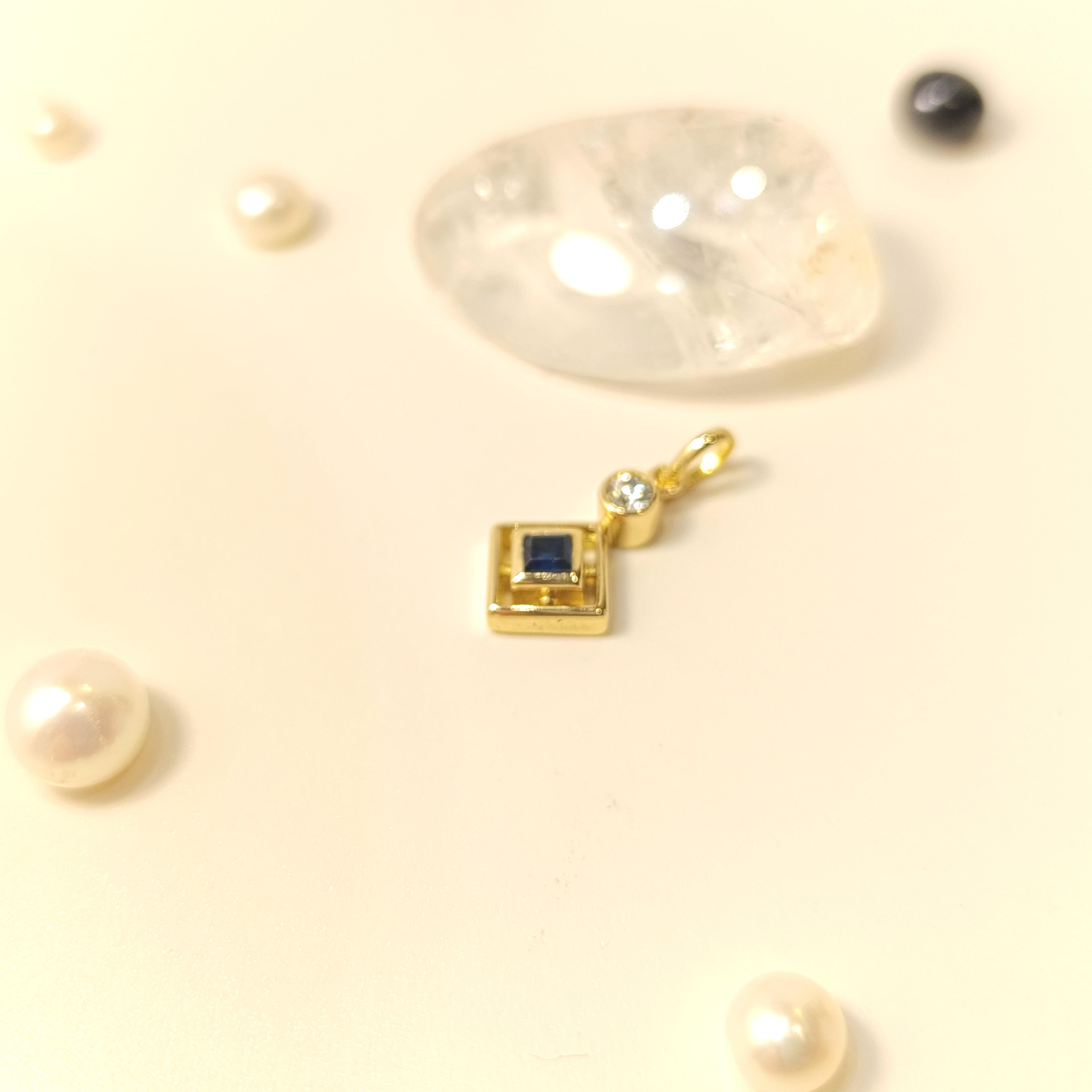 Mavi Tek Taş  Kolye 14 Ayar  Altın HD VİDEOLU