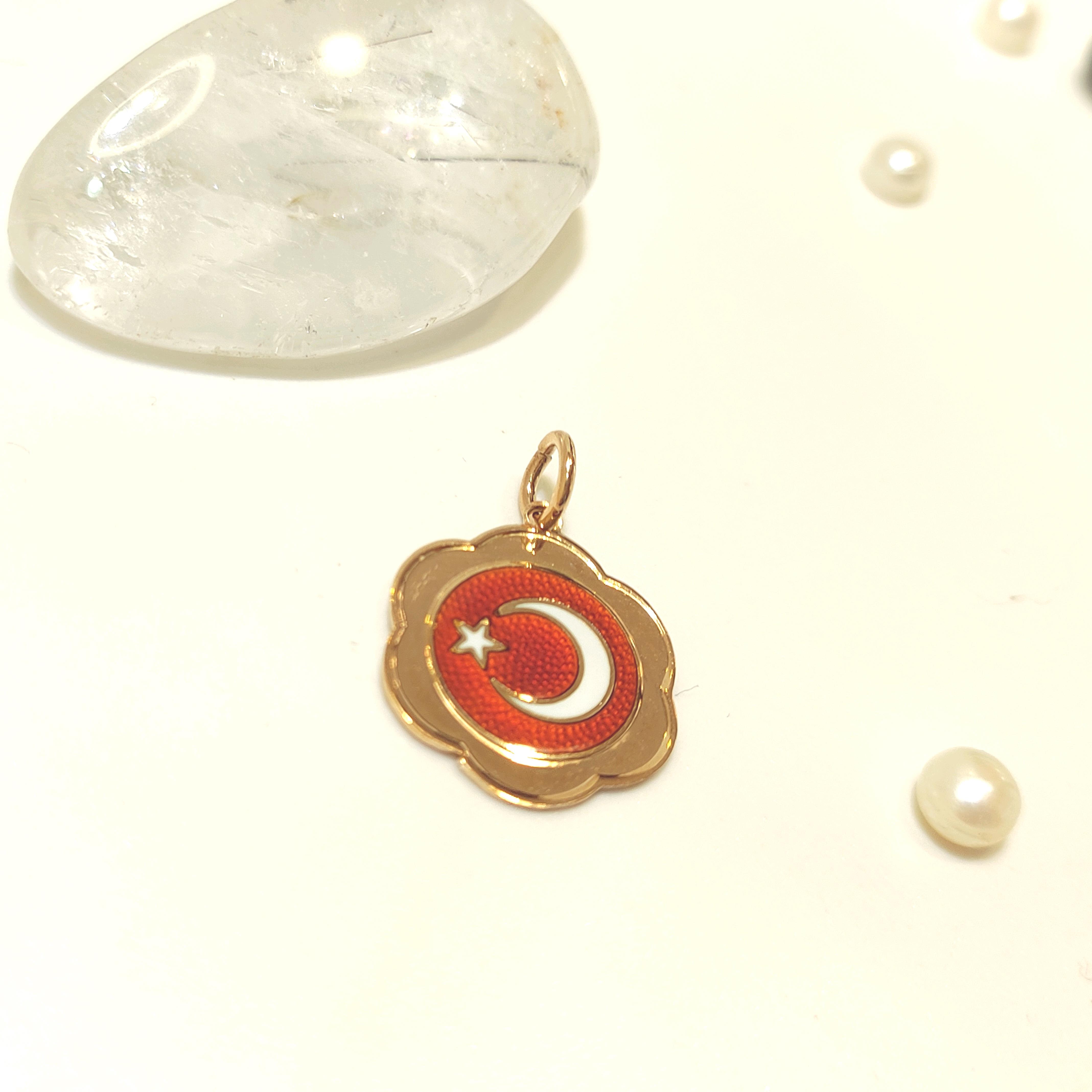 Mineli Ayyıldız Kolye Ucu 14 Ayar Altın  HD VİDEOLU