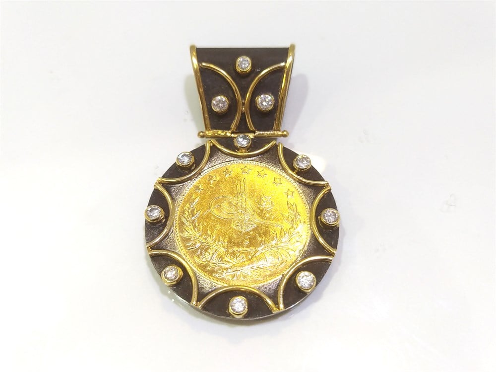 Reşat Tam Altınlı Otantik Kolye Ucu 