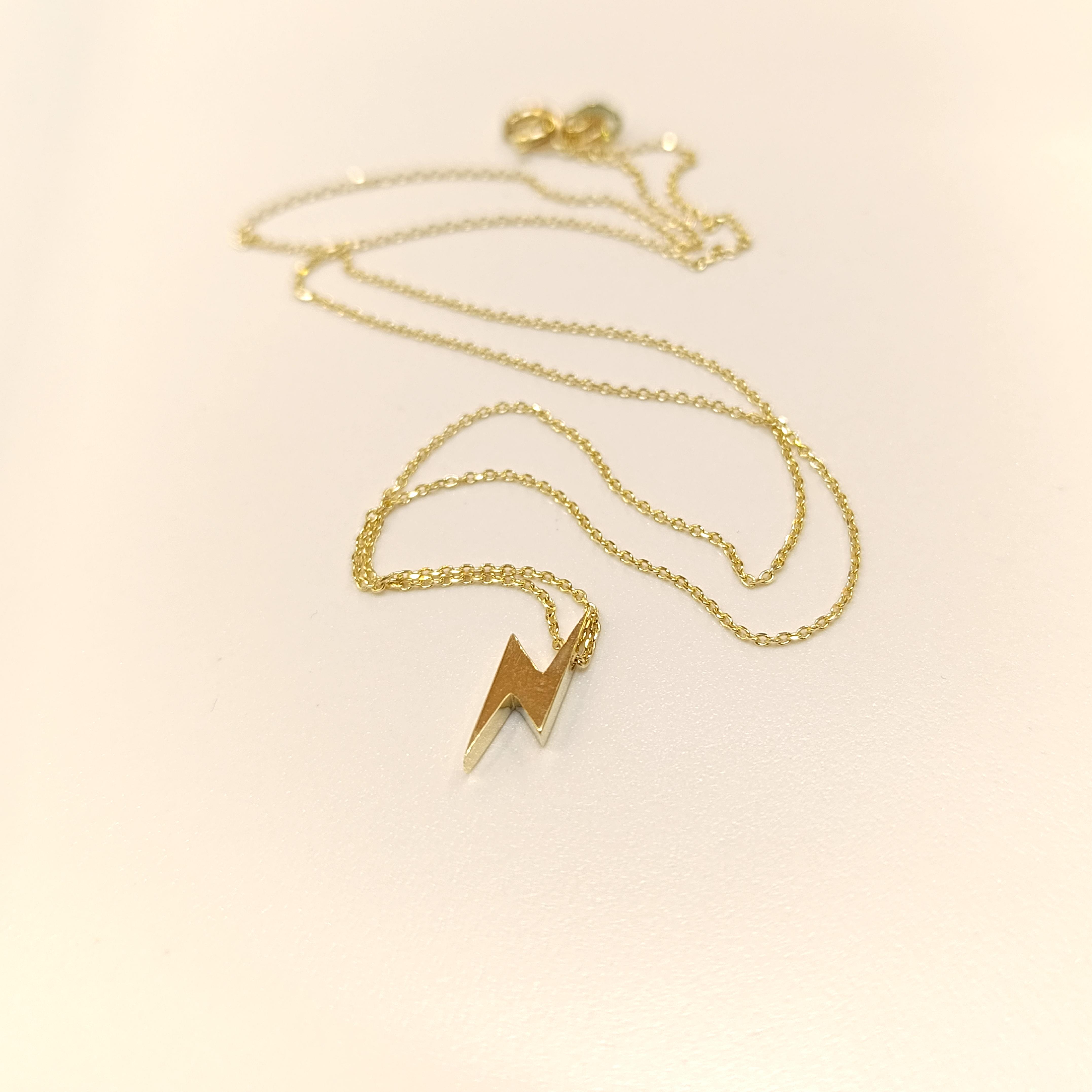 Şimşek Kolye 14 Ayar Altın HD VİDEOLU