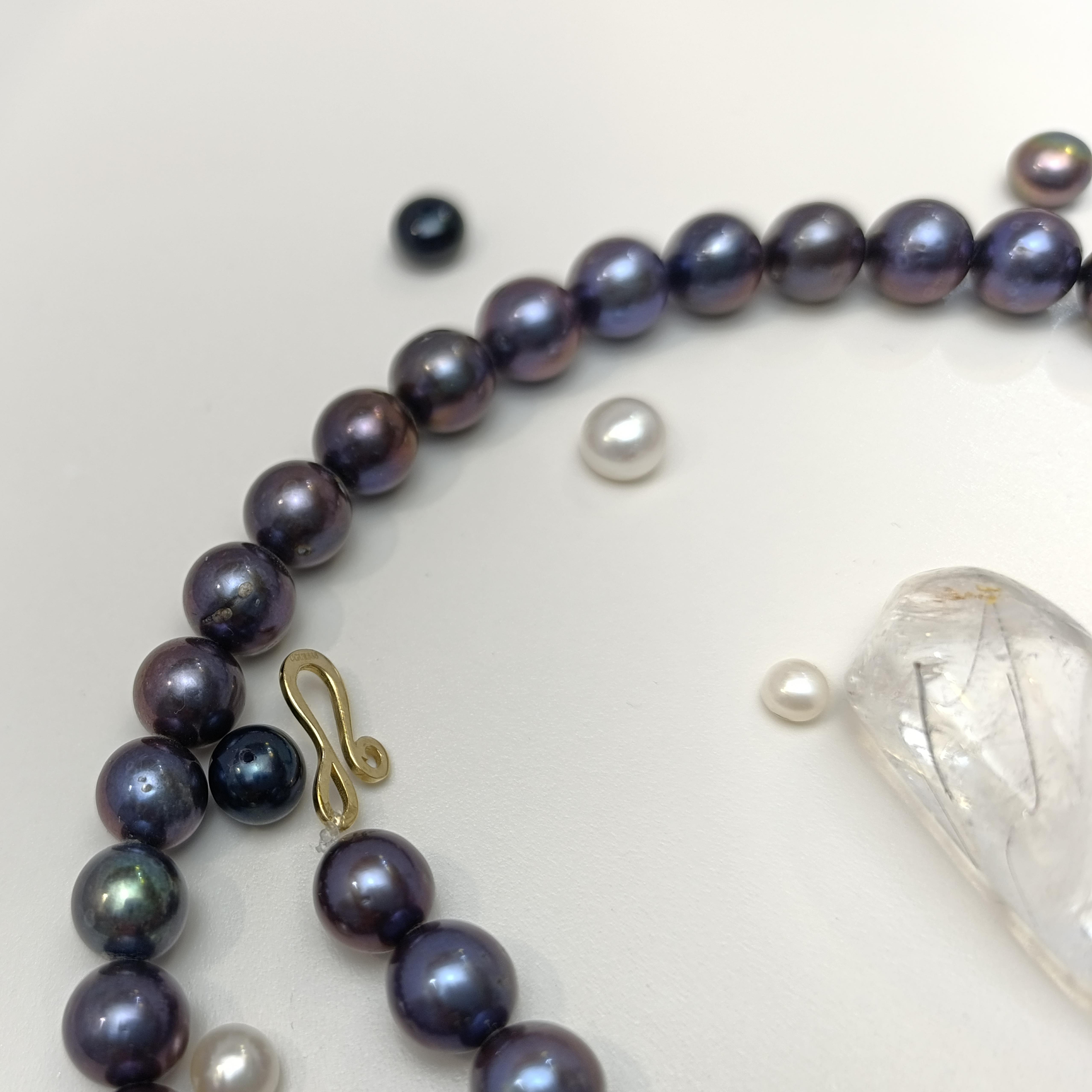 Siyah Gerçek İnci Gerdanlık Kolye 14 Ayar Altın HD VİDEOLU