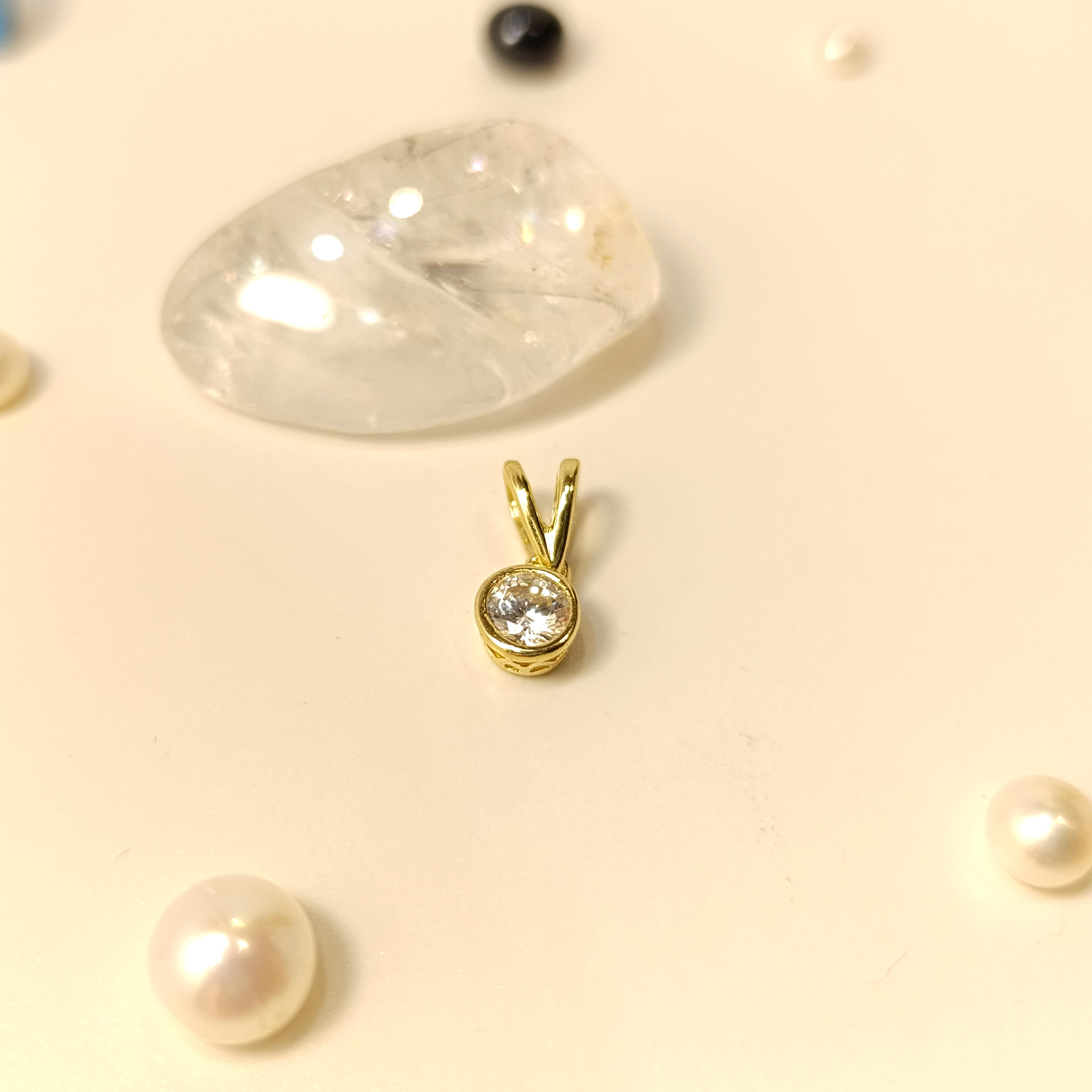 Taş  Kolye 14 Ayar  Altın HD VİDEOLU