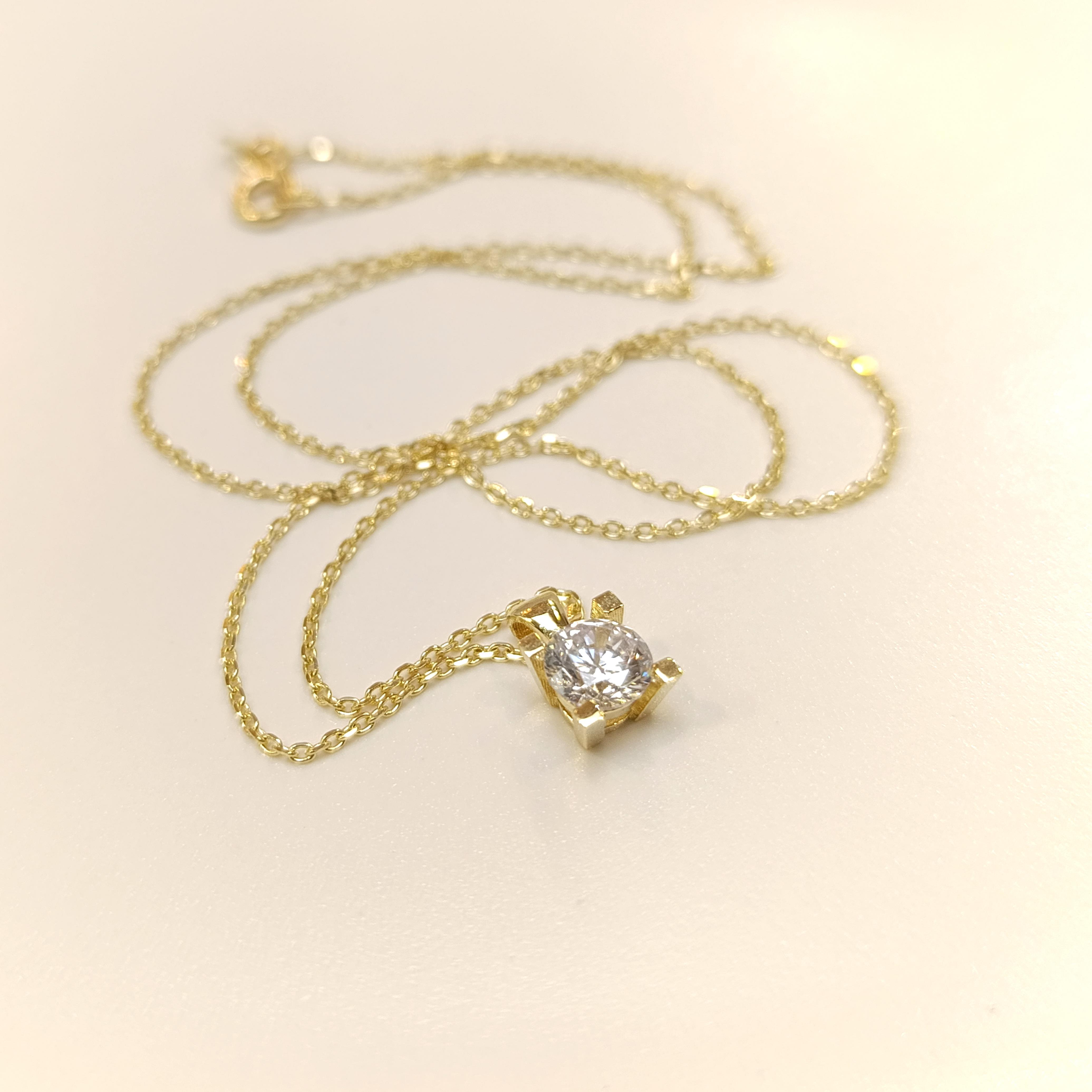 Tek Taş Kolye 14 Ayar Altın HD VİDEOLU