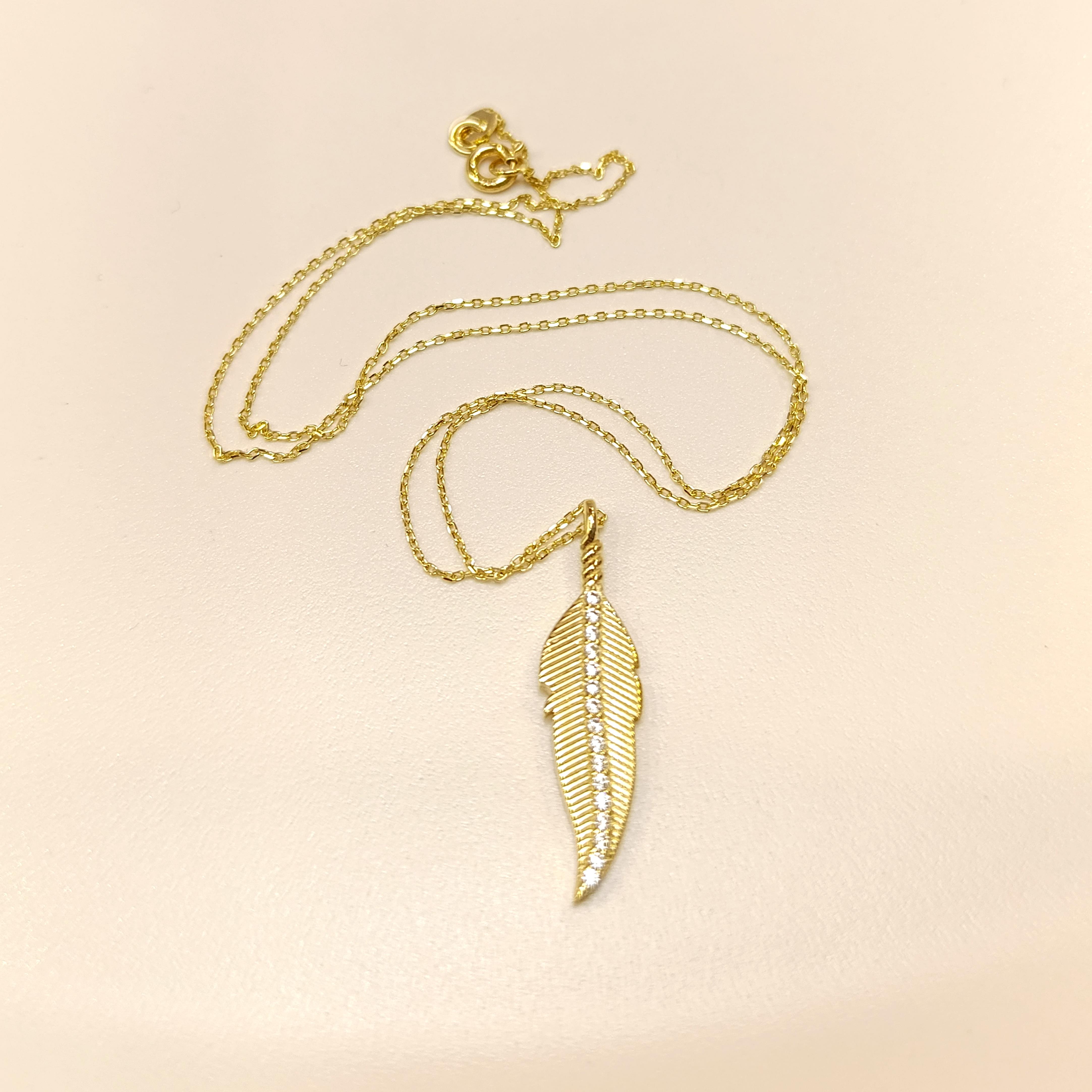 Tüy Kolye 14 Ayar Altın HD VİDEOLU