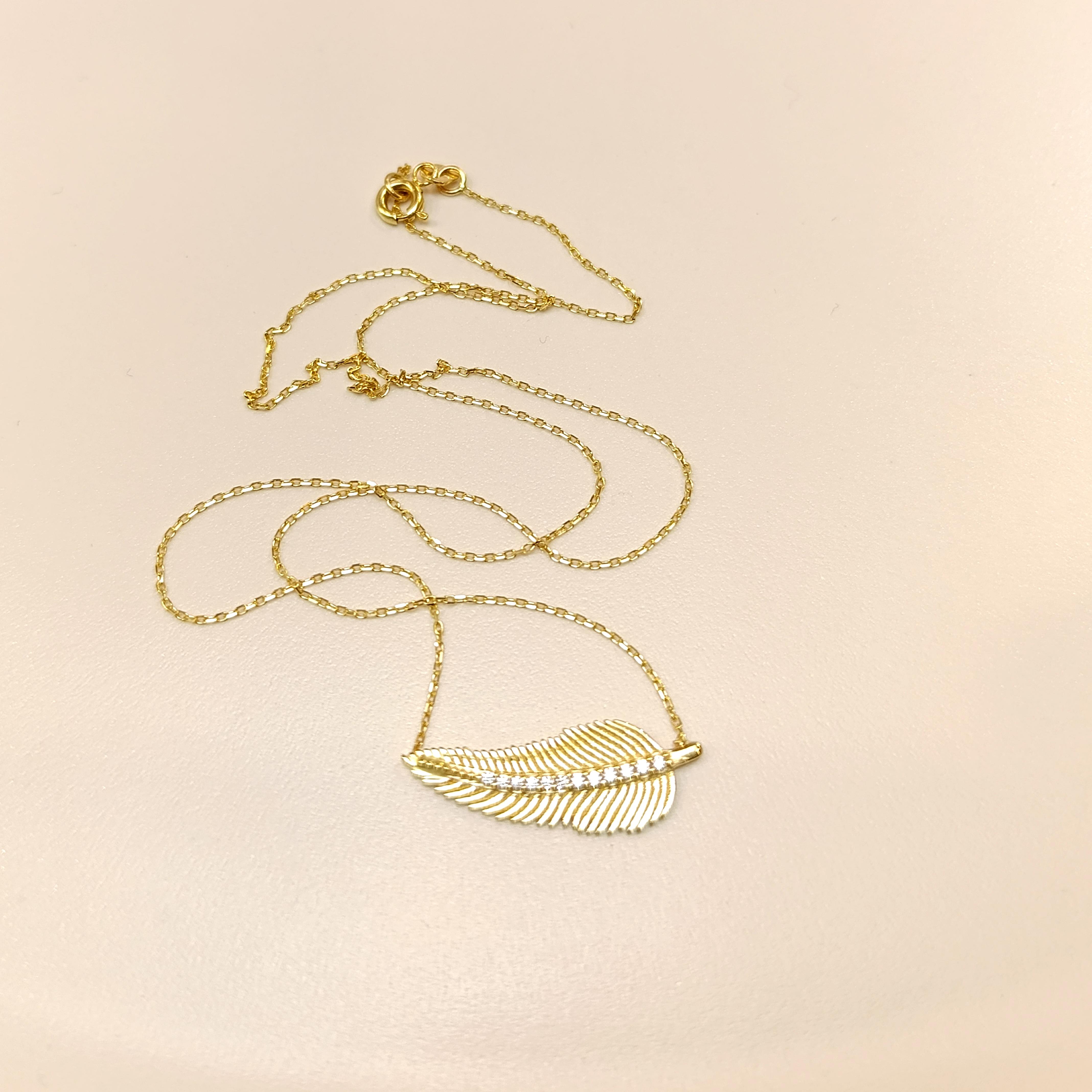 Tüy Kolye 14 Ayar Altın HD VİDEOLU