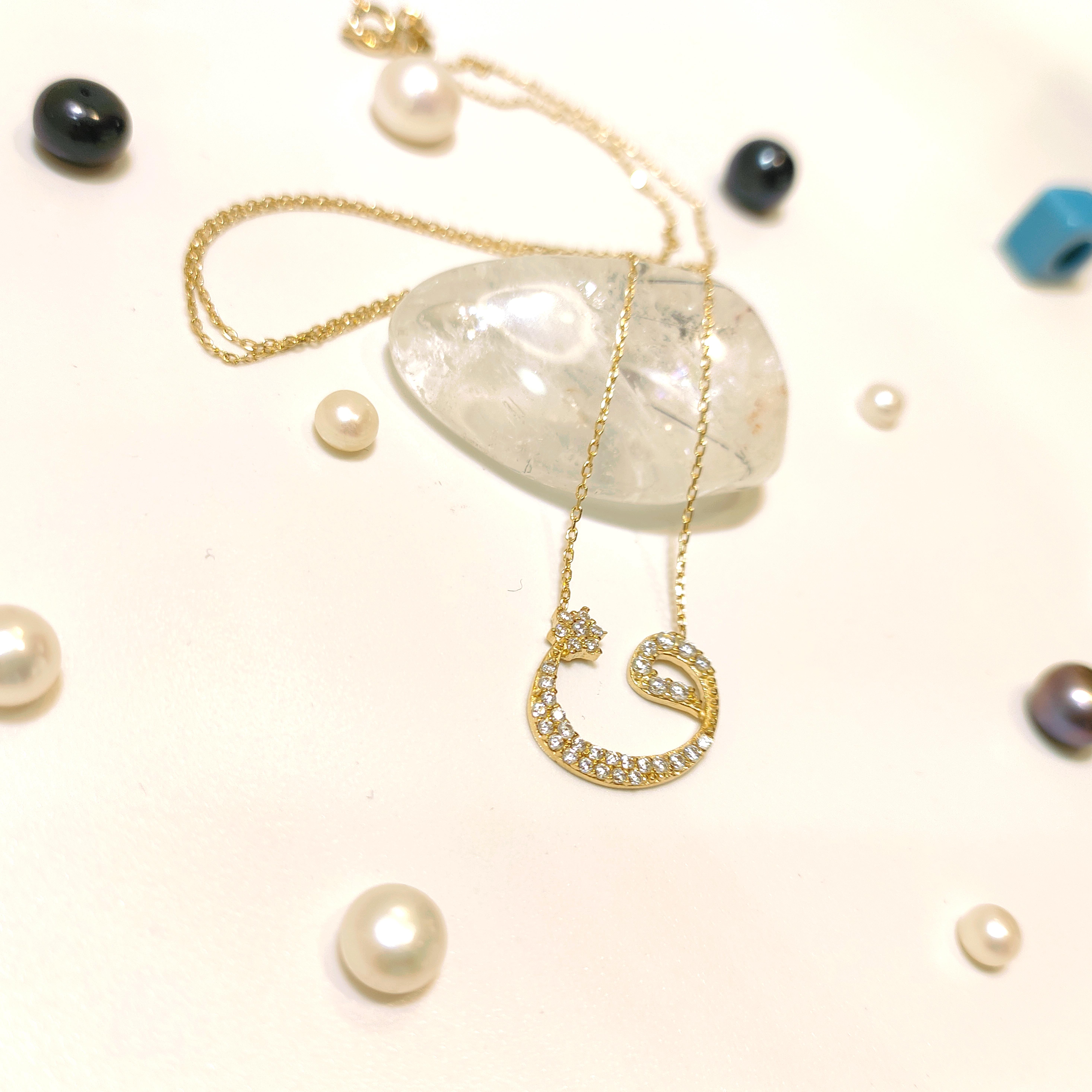 Vav  Kolye 14 Ayar Altın  HD VİDEOLU