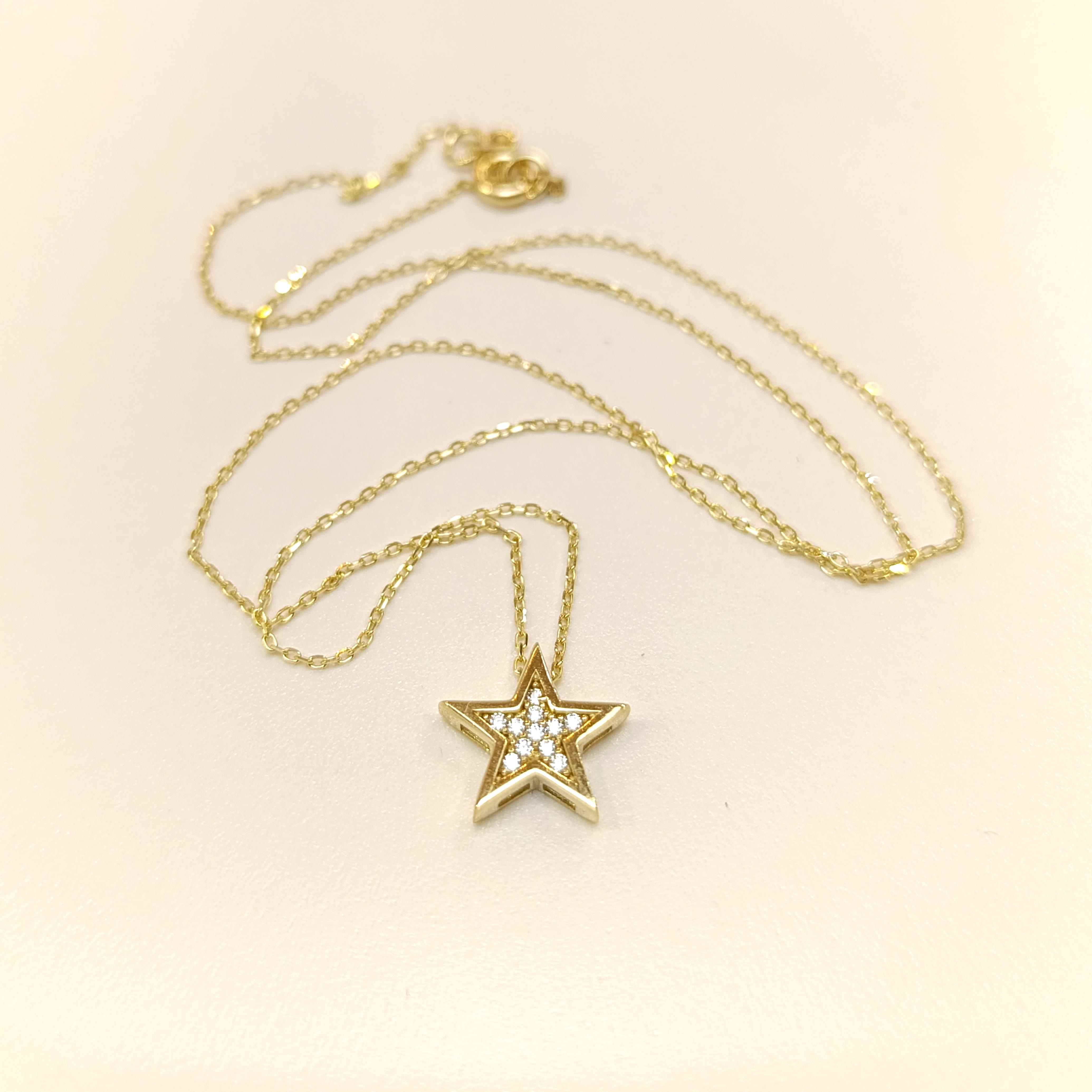 Yıldız Kolye 14 Ayar Altın  HD VİDEOLU