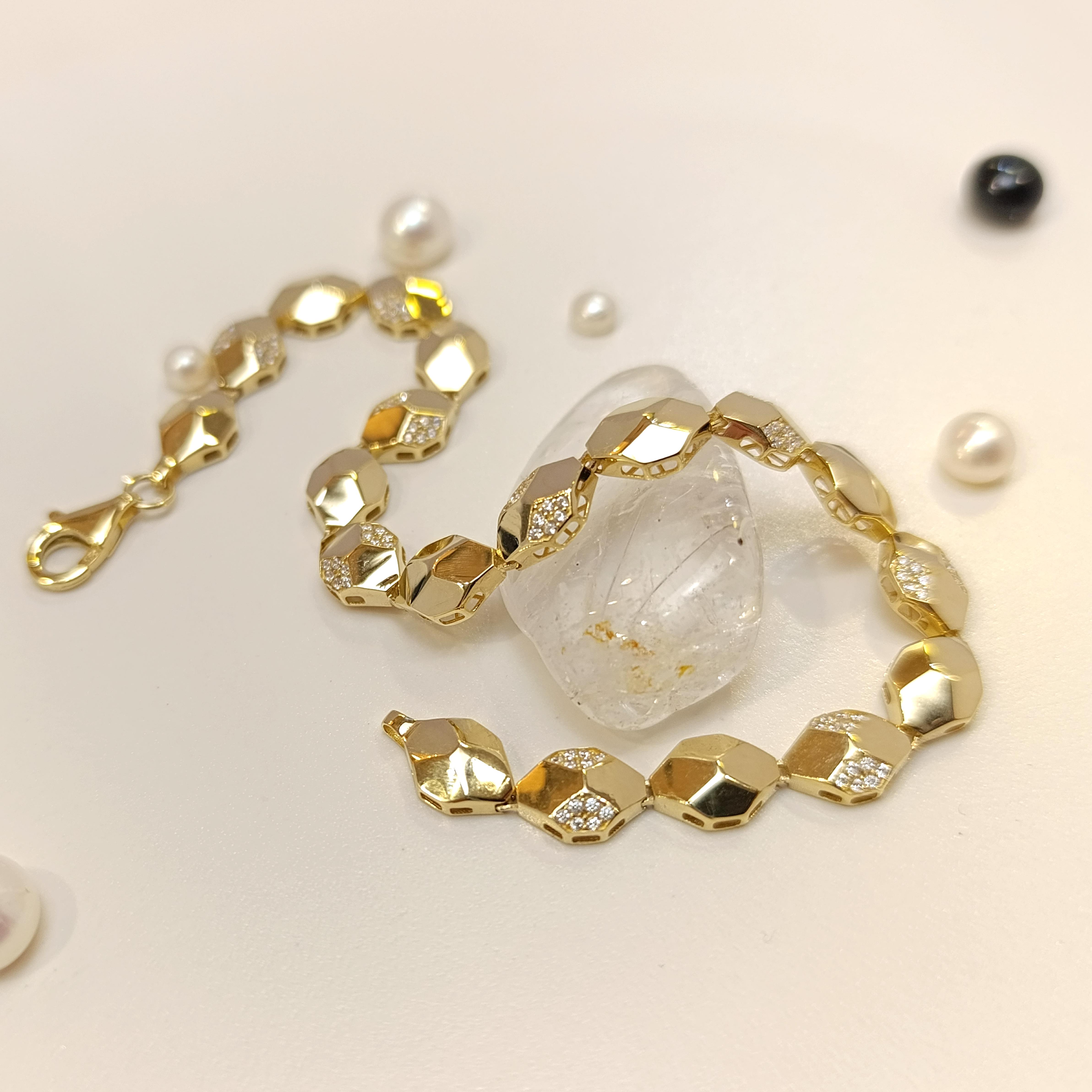 Bileklik Künye 14 Ayar Altın HD VİDEOLU