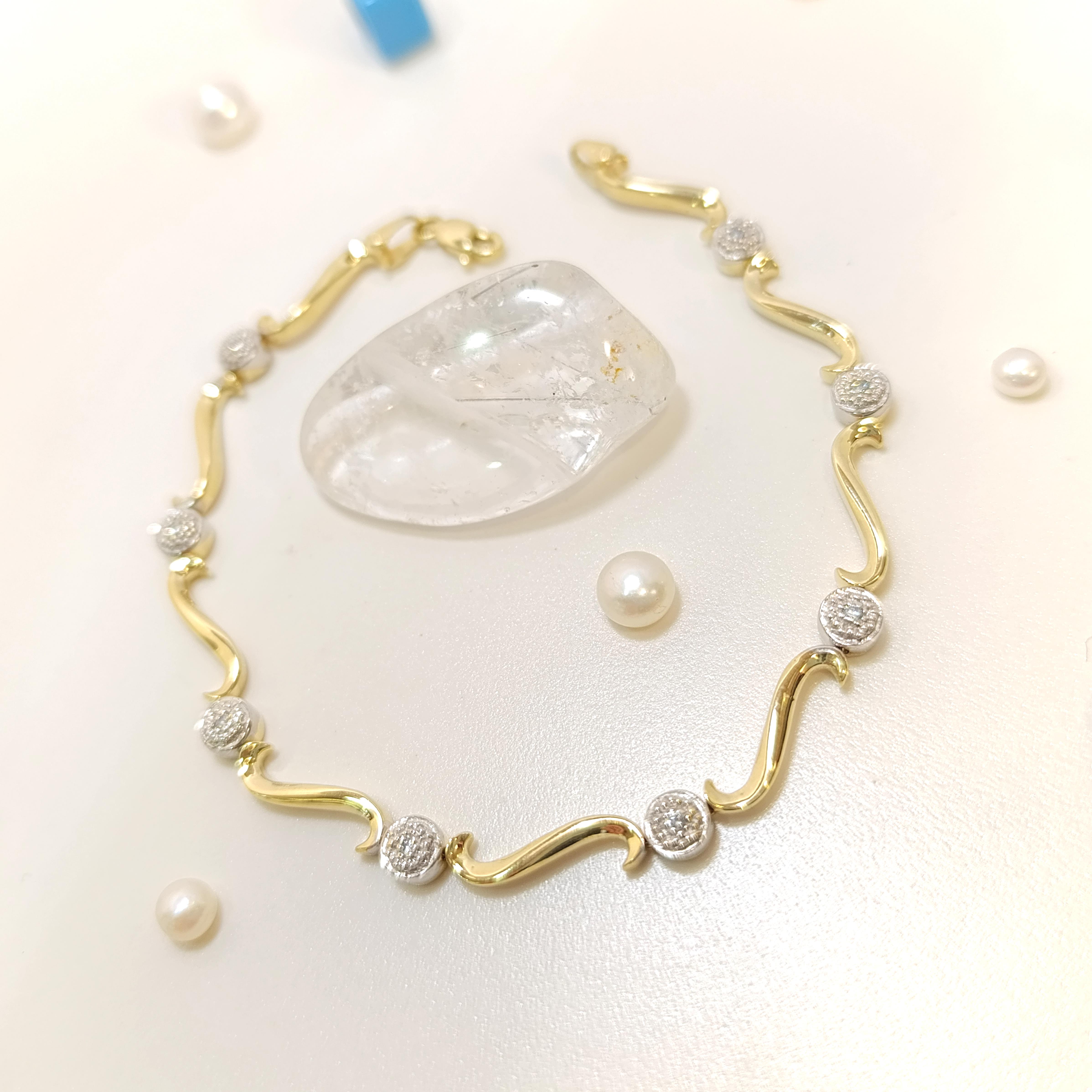 Dalgalı Bileklik Künye 14 Ayar Altın HD VİDEOLU