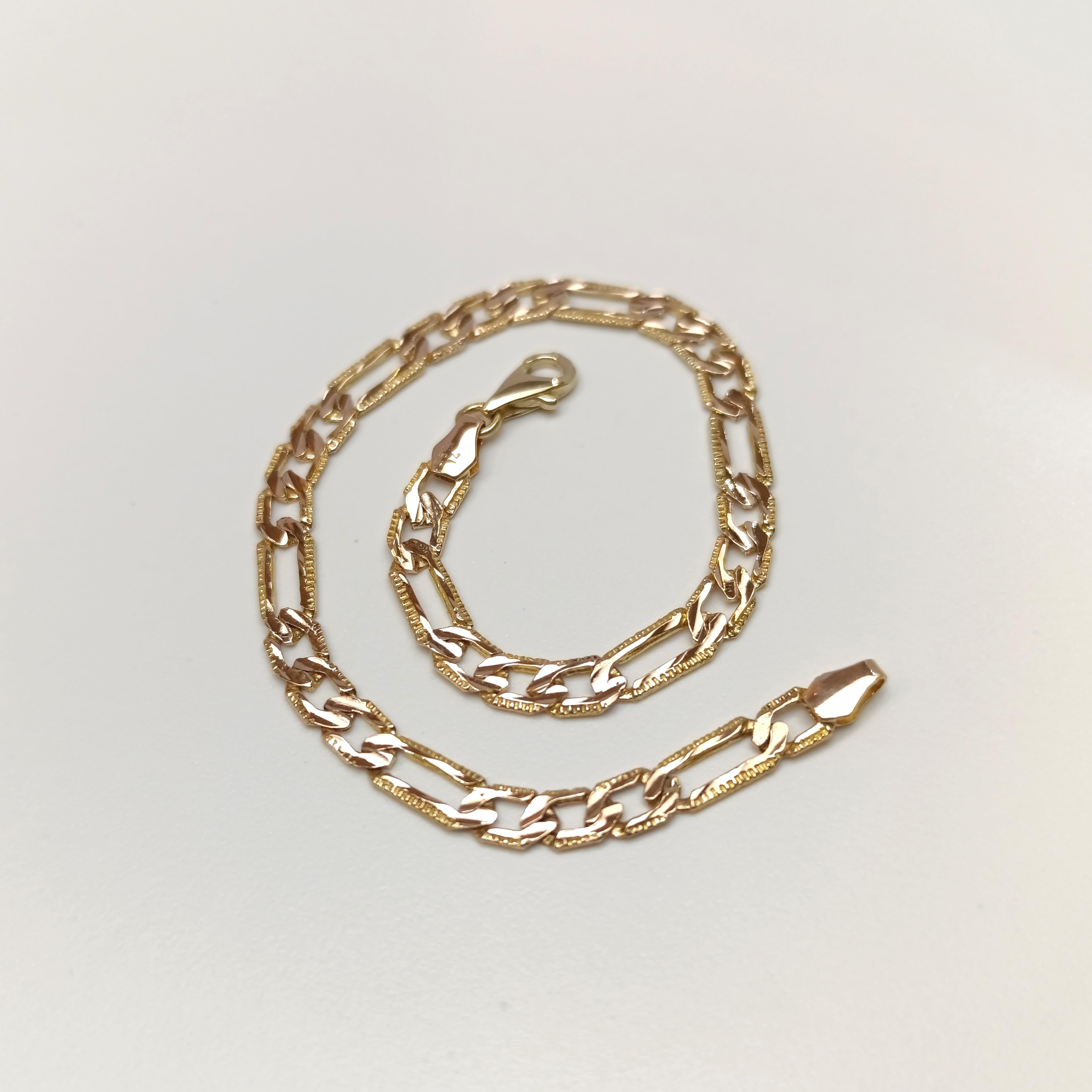 Döküm Figaro Bileklik Künye 14 Ayar Altın HD VİDEOLU