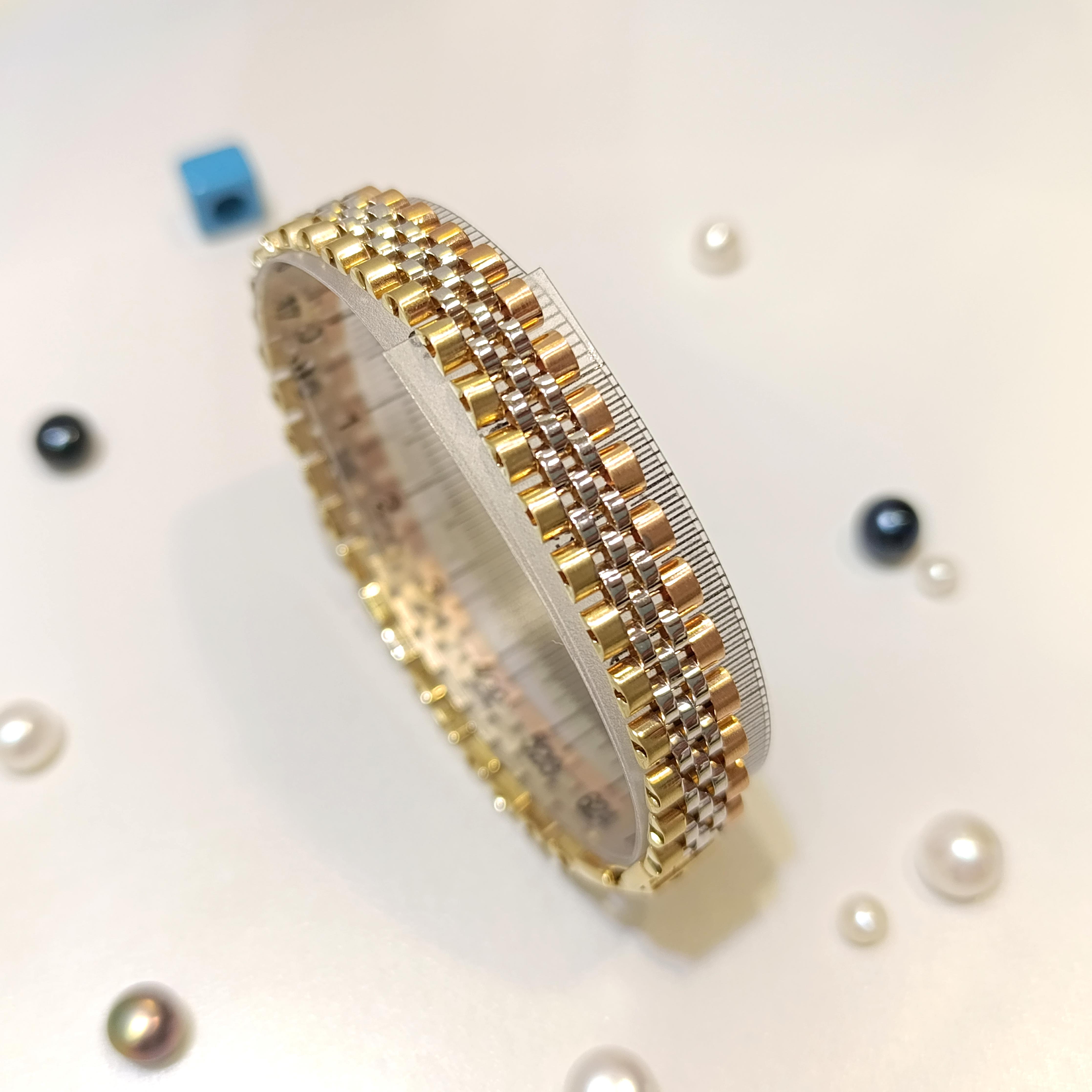 Jübile Zincir Bileklik Künye 14 Ayar Altın HD VİDEOLU