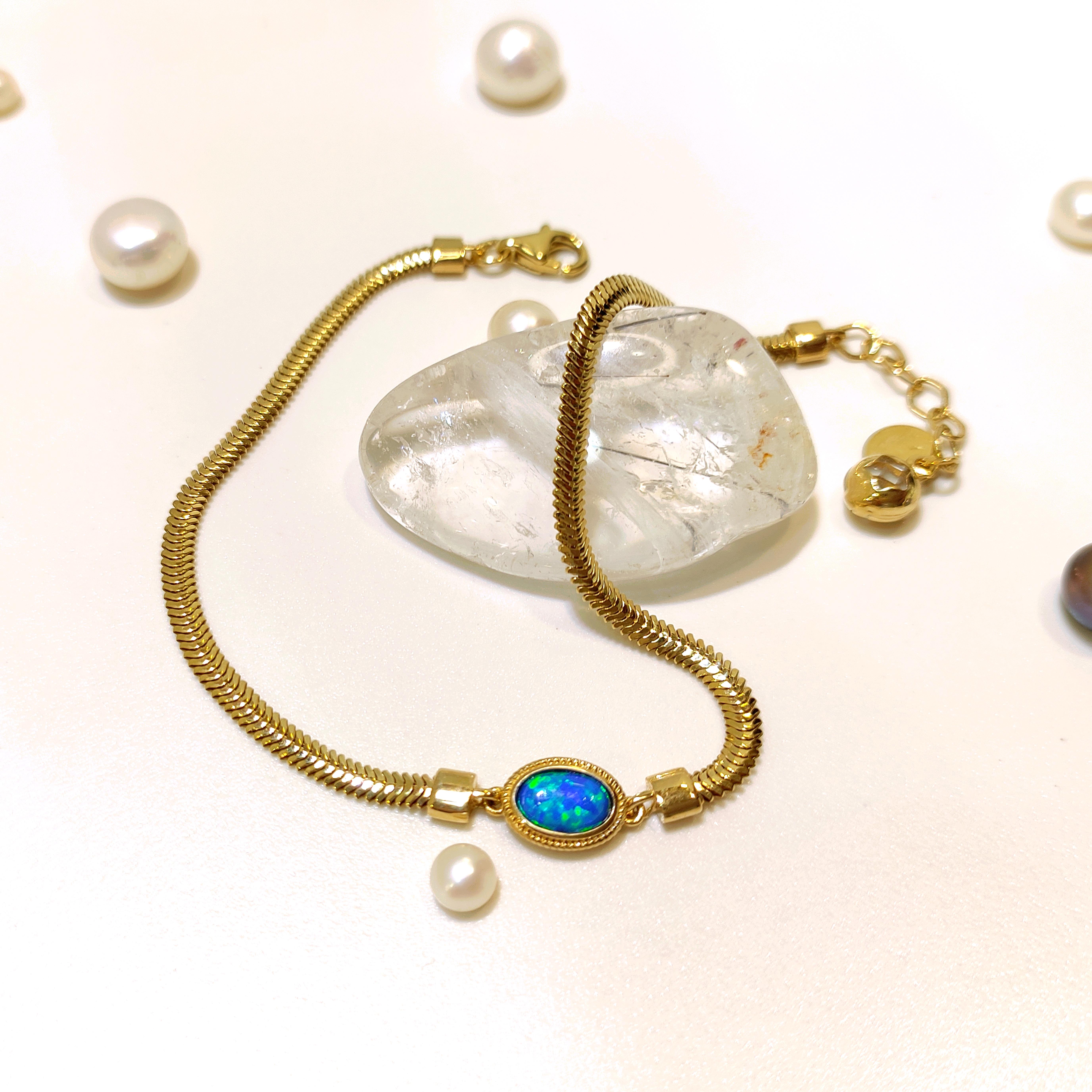 Koyu Mavi Opal Taşlı Balık Sırtı Bileklik Künye 14 Ayar Altın HD VİDEOLU