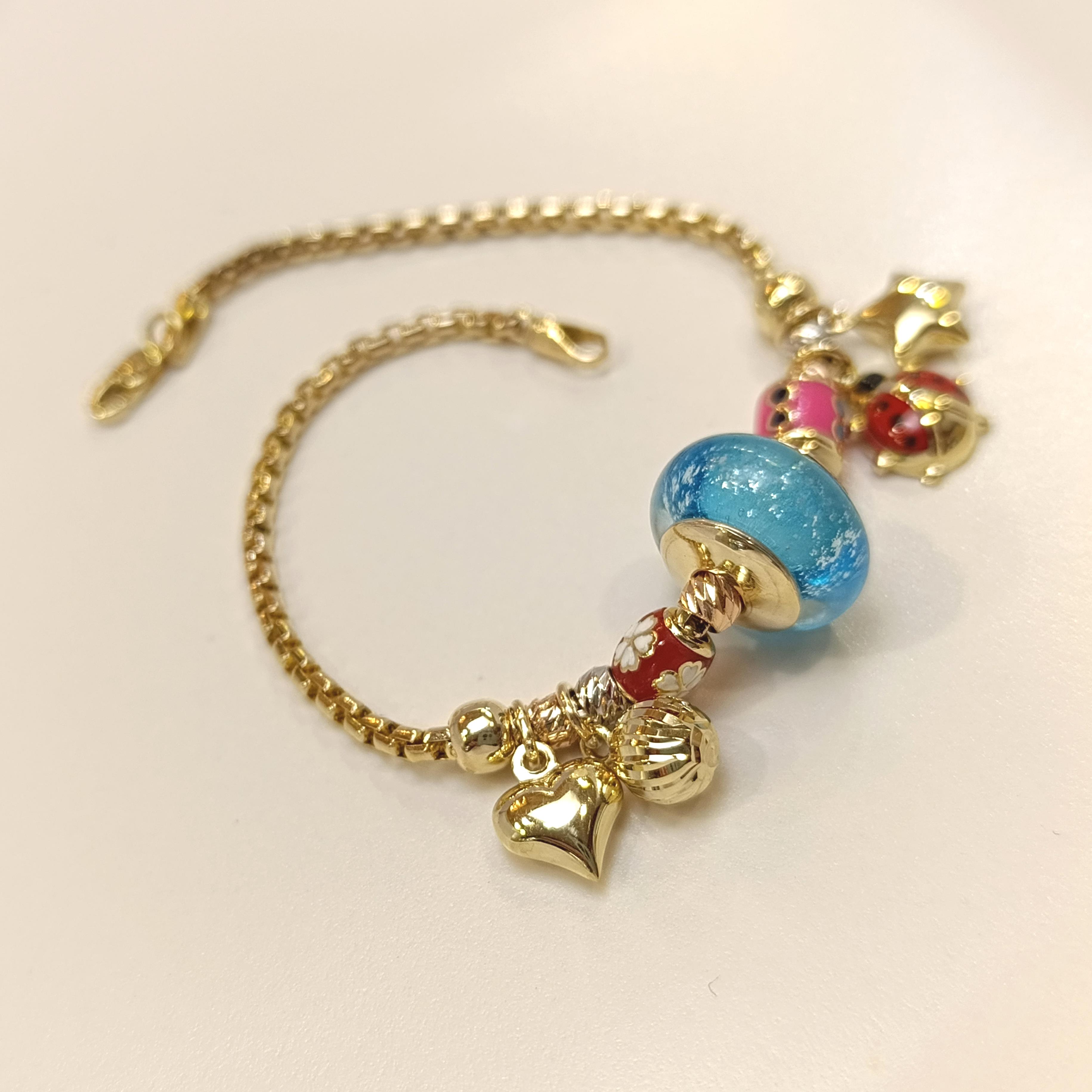 Mavi Taşlı Charm Kalp, Yıldız ve Uğur Böcekli  Bileklik Künye 14 Ayar Altın HD VİDEOLU