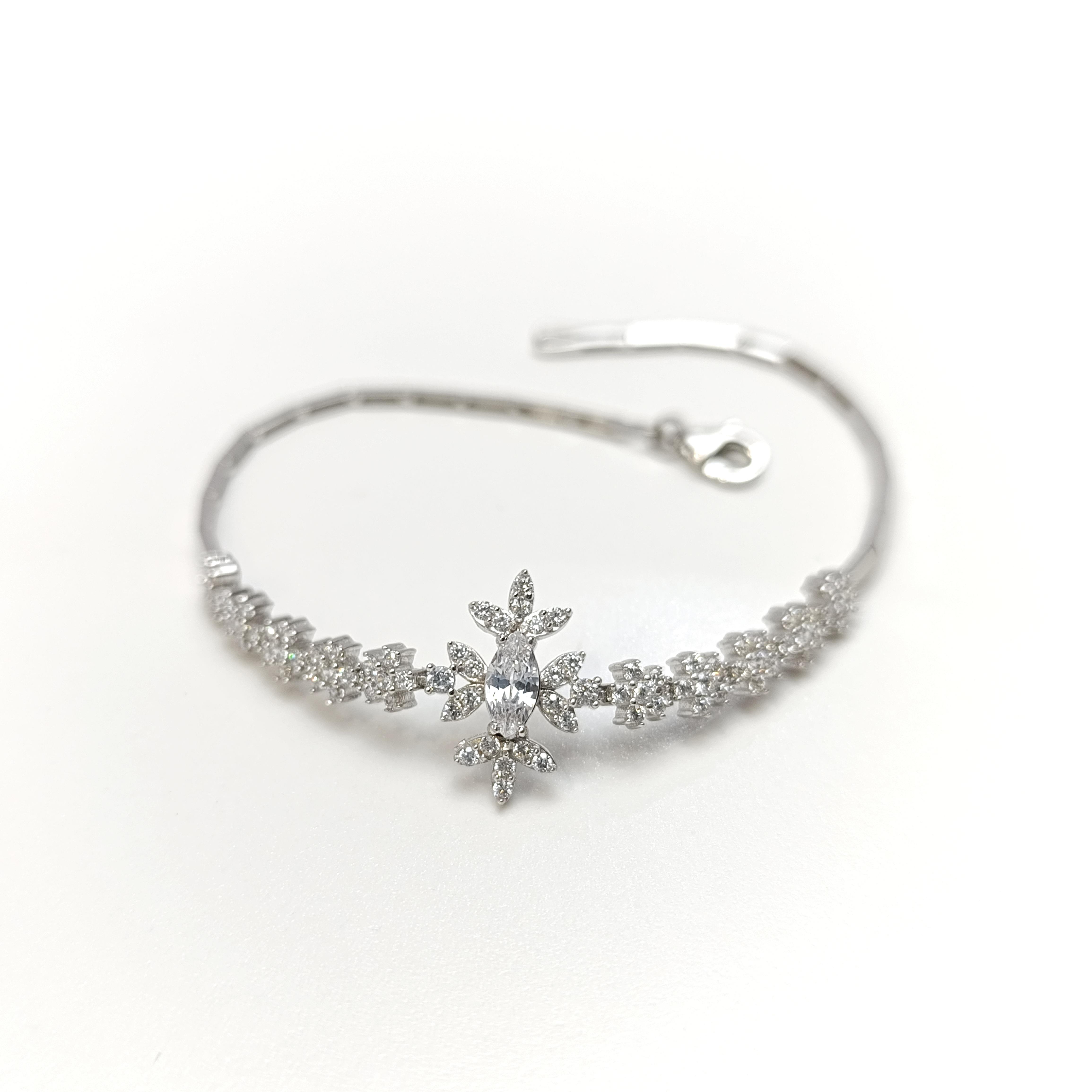 Mekik Taşlı Su Yolu Bileklik Künye 14 Ayar Altın HD VİDEOLU