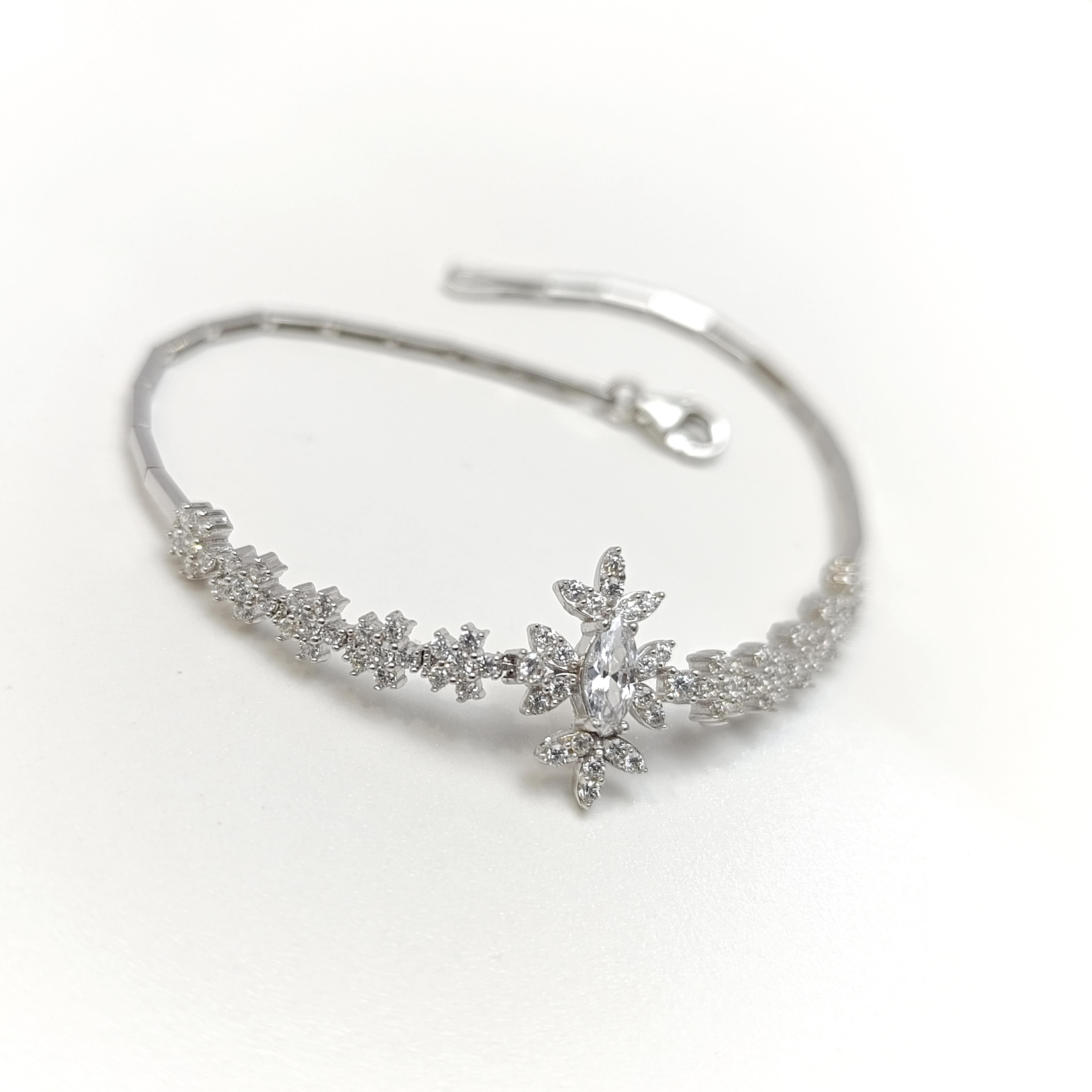 Mekik Taşlı Su Yolu Bileklik Künye 14 Ayar Altın HD VİDEOLU