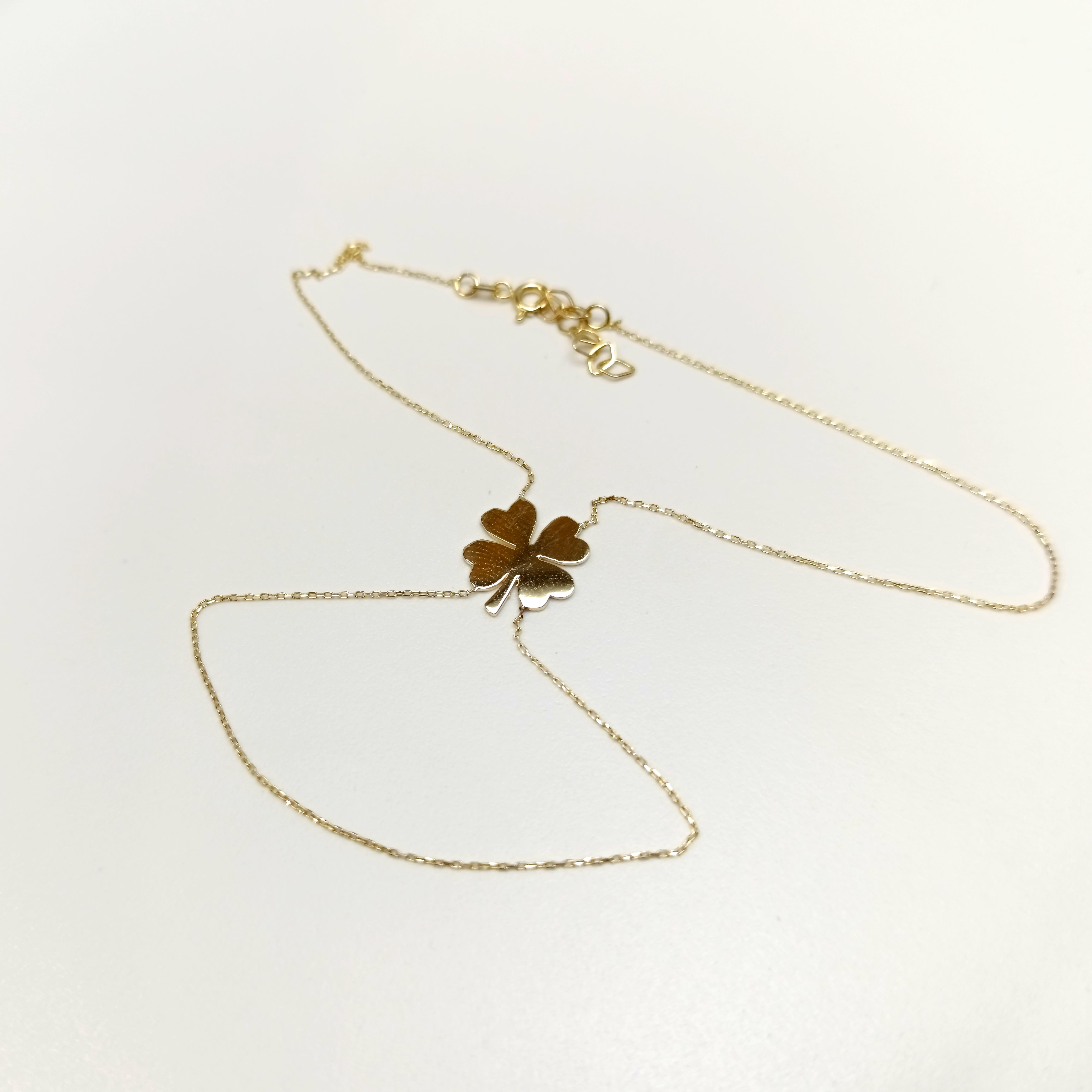 Şahmeran Yonca Bileklik Künye 14 Ayar Altın HD VİDEOLU