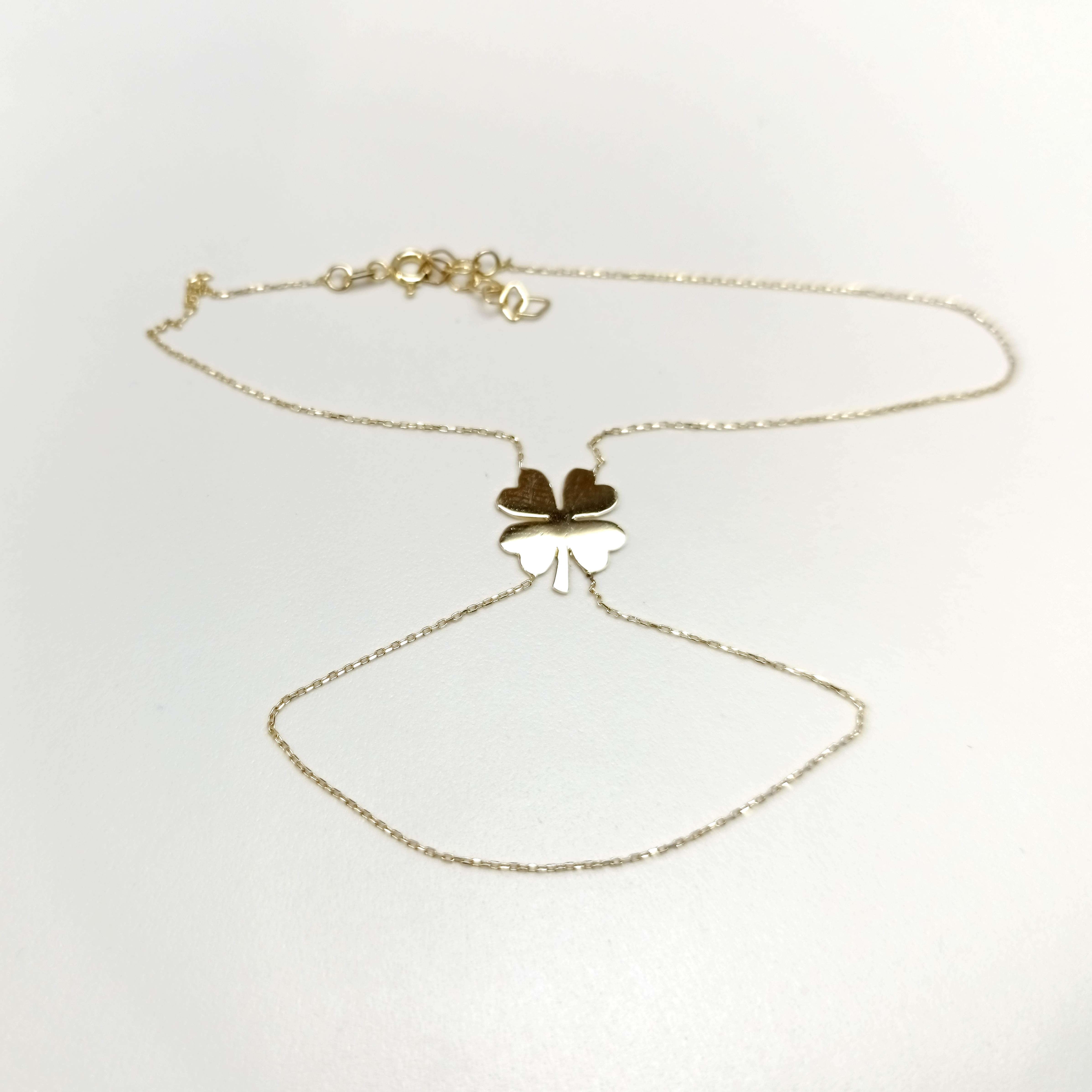 Şahmeran Yonca Bileklik Künye 14 Ayar Altın HD VİDEOLU