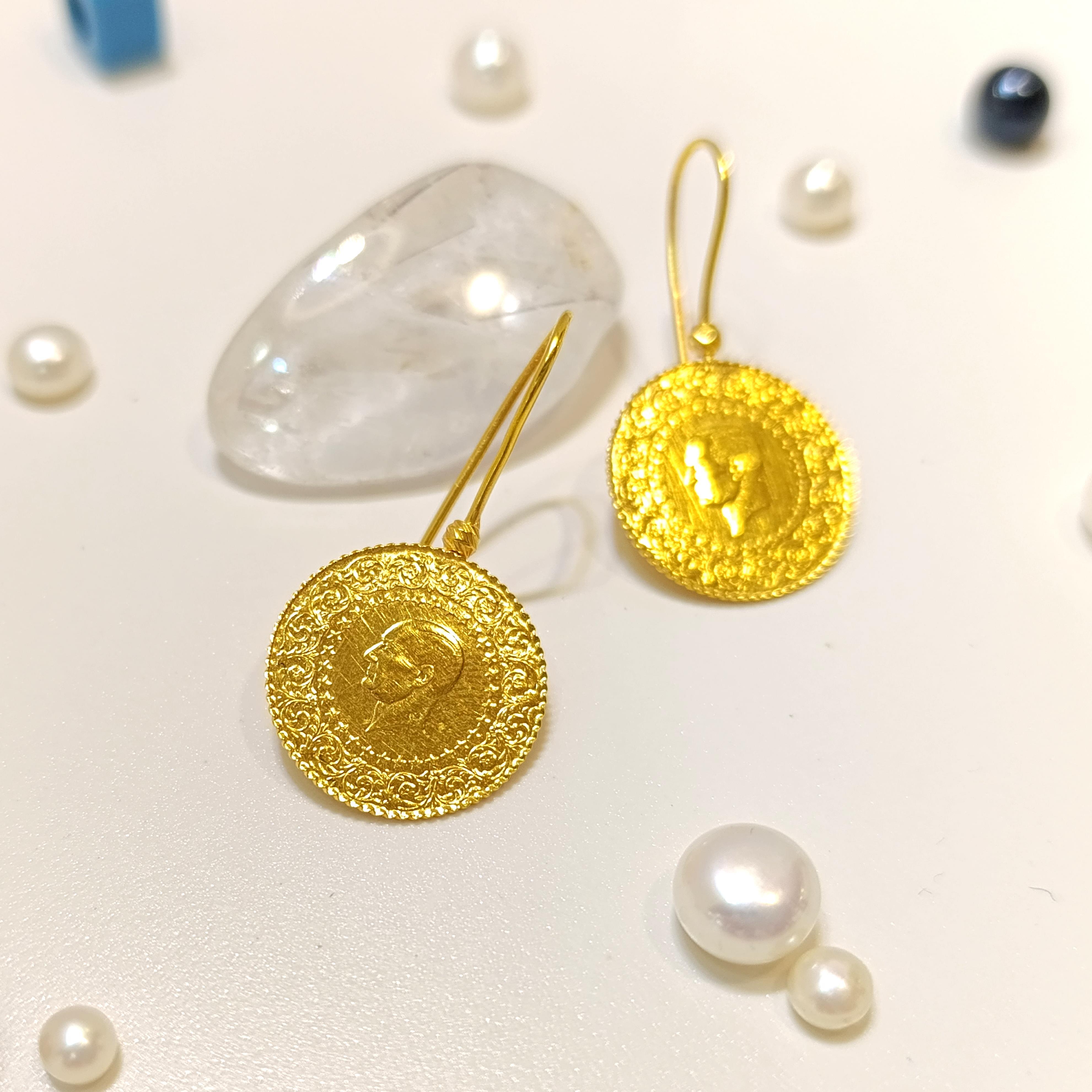 Çeyrek Altınlı Dorika Toplu Küpe Küpe 22 Ayar Altın HD VİDEOLU