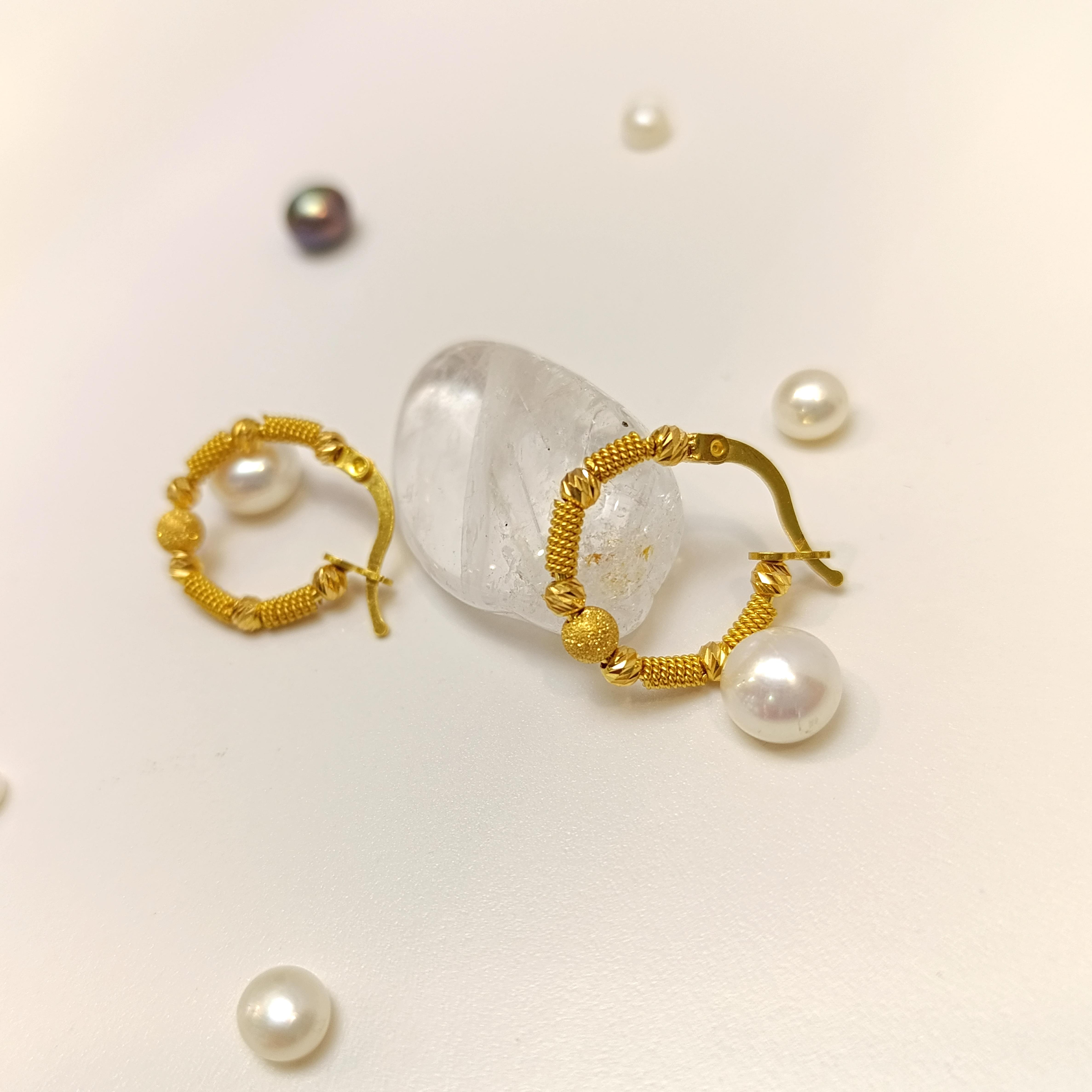 Dorika Toplu Halka Küpe 22 Ayar Altın HD VİDEOLU