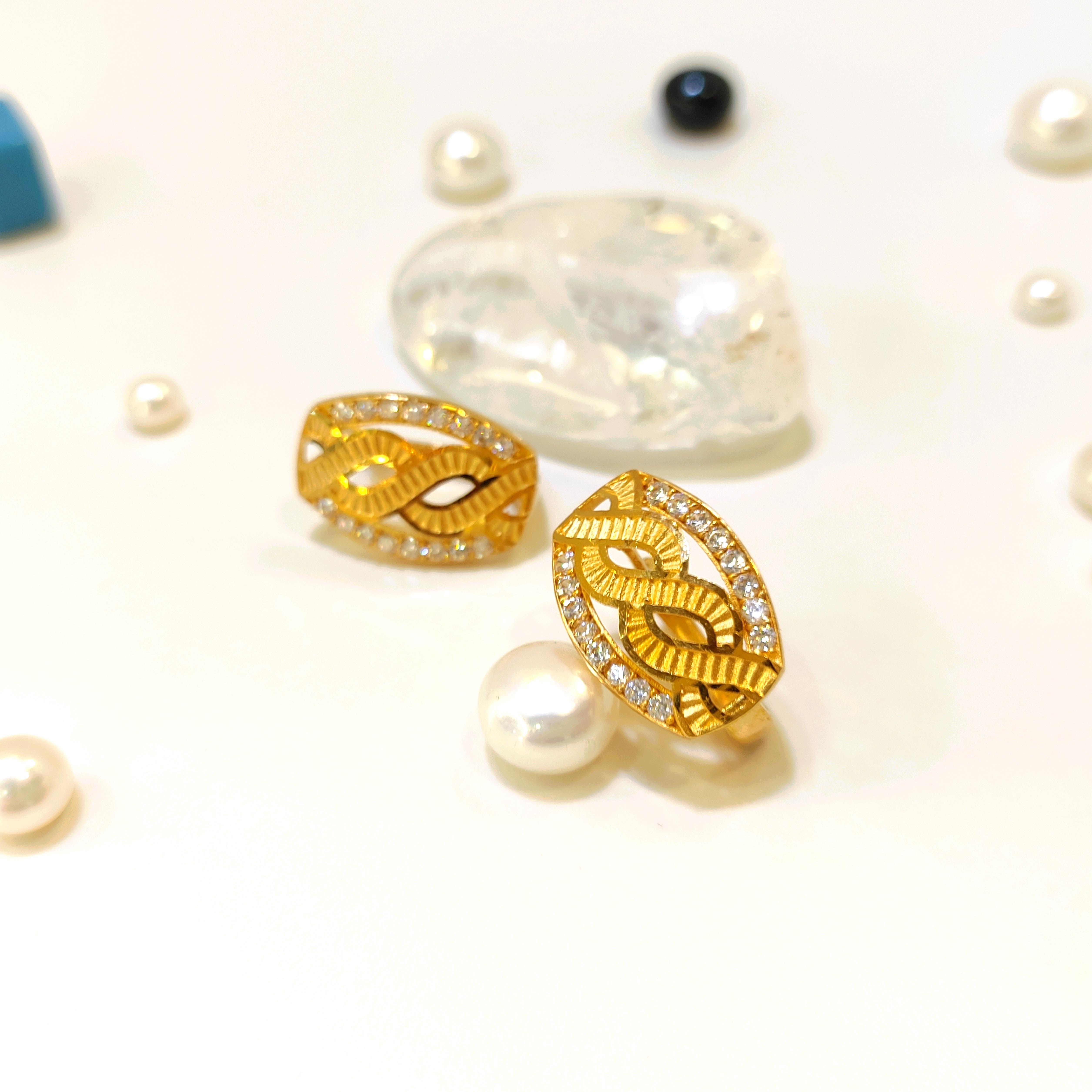 Küpe 22 Ayar Altın HD VİDEOLU