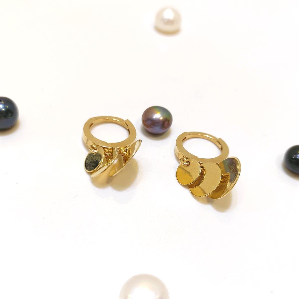 12.3mm Pullu Shakira Halka Küpe 14 Ayar Altın HD VİDEOLU